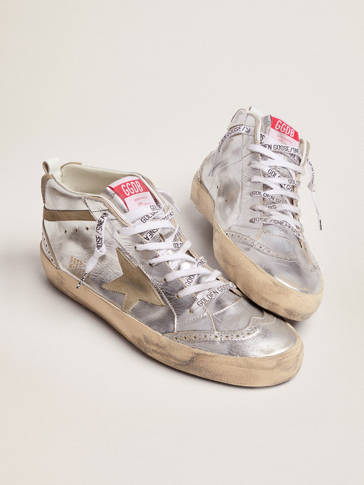 Golden Goose Women’s Mid Star In Silver Laminated Leather With Dove Gray Star - Sneaker Türkiye