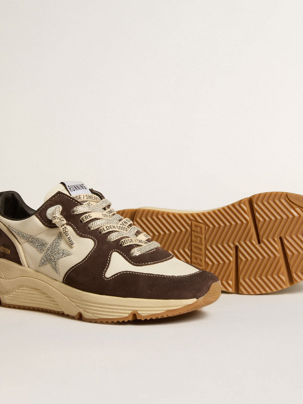 Golden Goose Women’s Running Sole In Nappa And Brown Suede With A Swarovski Crystal Star - Sneaker Türkiye