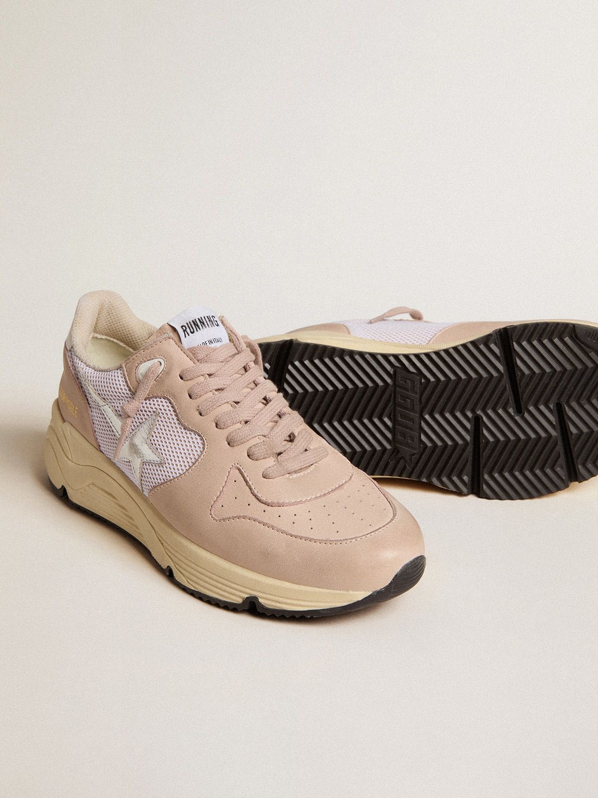 Golden Goose Women’s Running Sole In Mesh And Nubuck With Silver Metallic Leather Star - Sneaker Türkiye