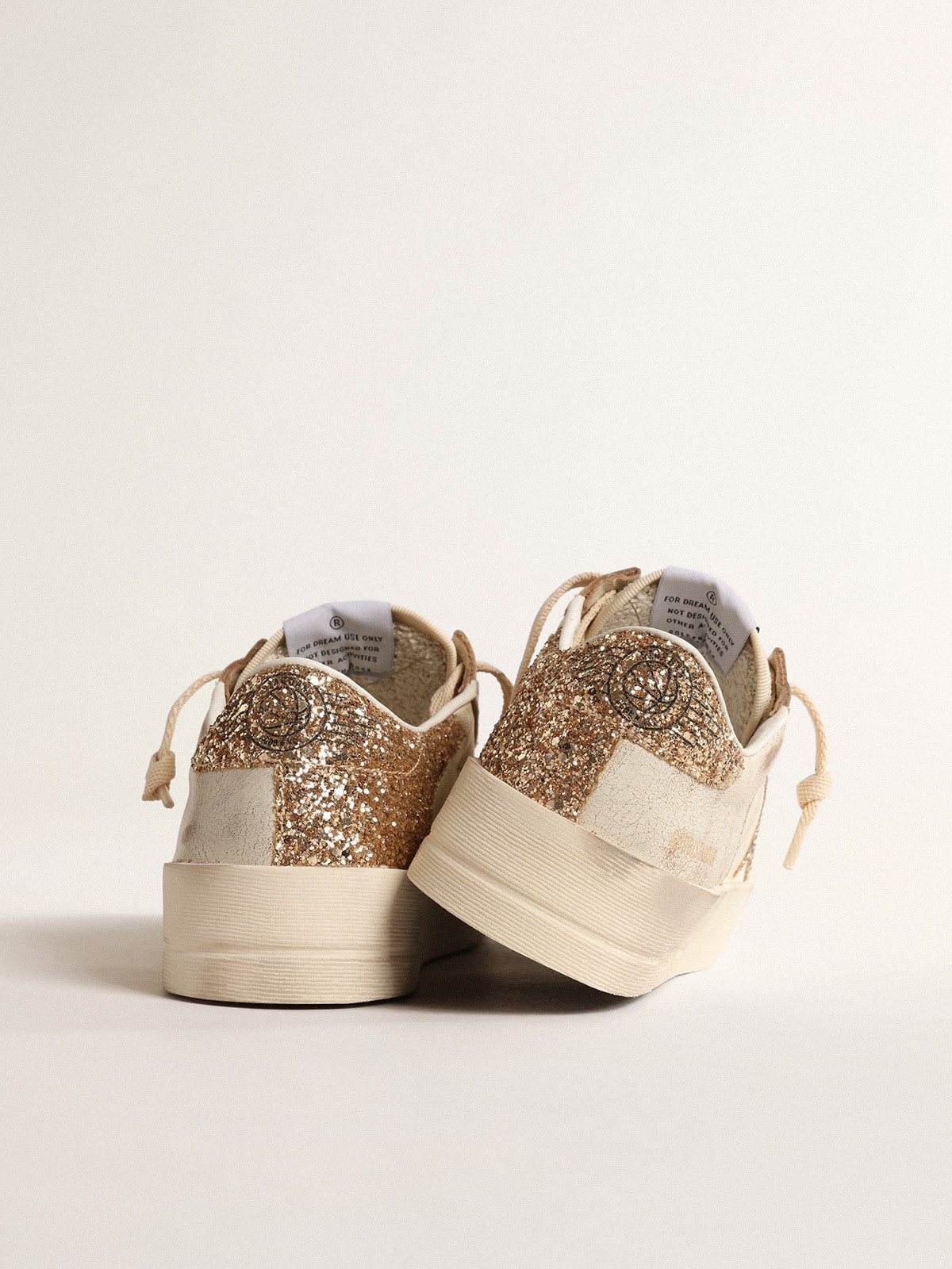 Golden Goose Women’s Stardan In Ecru Nappa Leather With Gold Glitter Star And Heel Tab - Sneaker Türkiye