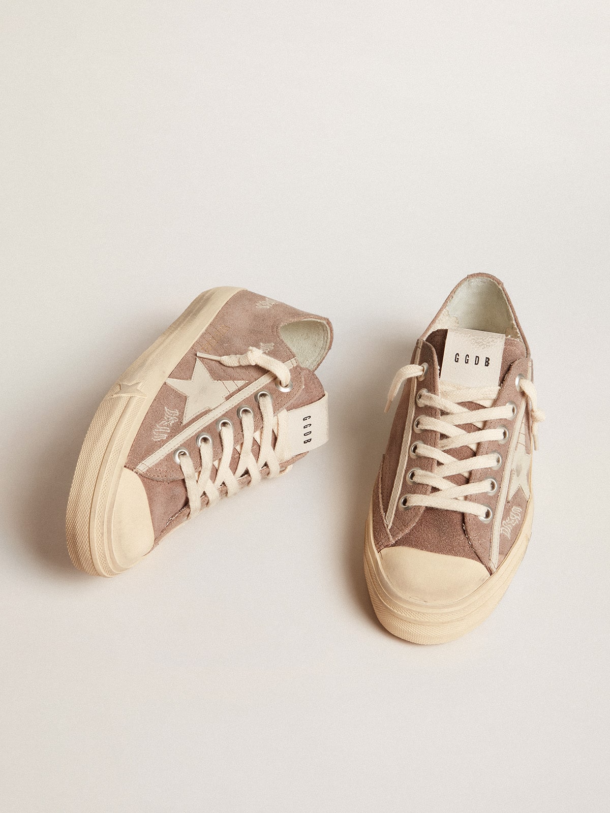 Golden Goose Women’s V-Star In Dove-Gray Suede With Light Gray Leather Star - Sneaker Türkiye