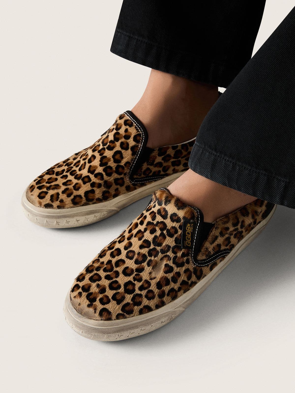 Golden Goose Women’s VCE Penstar In Leopard-Print Pony Skin With Black Leather Heel Tab - Sneaker Türkiye
