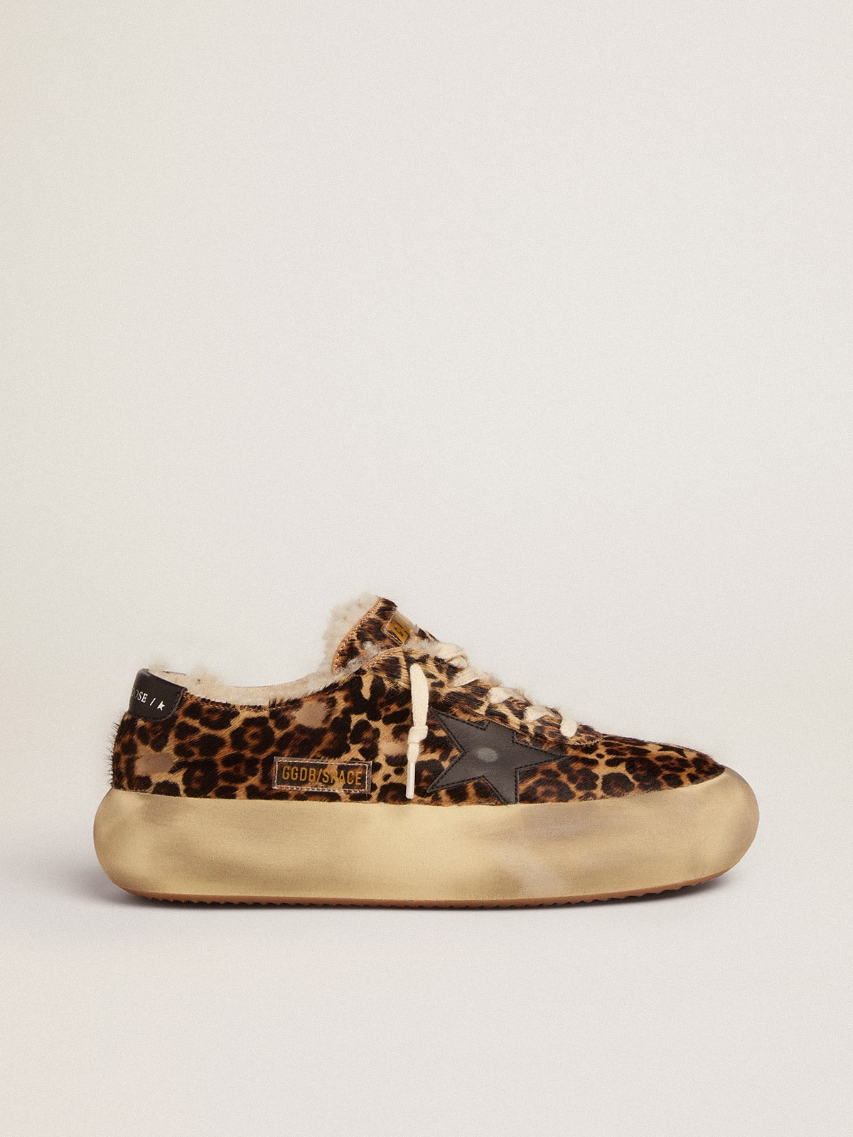 Golden Goose Women’s Space-Star Shoes In Animal-Print Pony Skin With Shearling Lining - Sneaker Türkiye