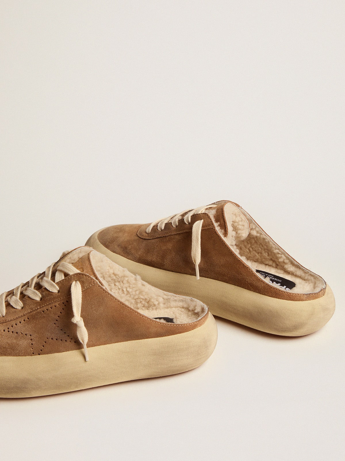 Golden Goose Women’s Space-Star Sabot Shoes In Tobacco-Colored Suede With Shearling Lining - Sneaker Türkiye