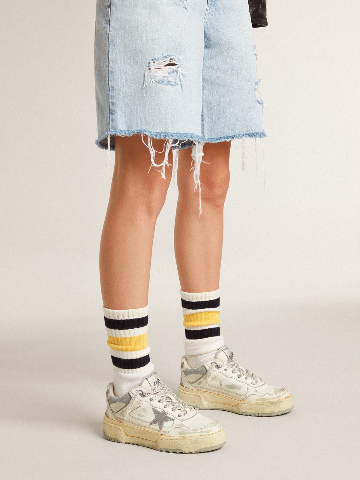 Golden Goose Women’s Forty2 In White Leather With Laces With Swarovski Crystals And Gray TPU Star - Sneaker Türkiye