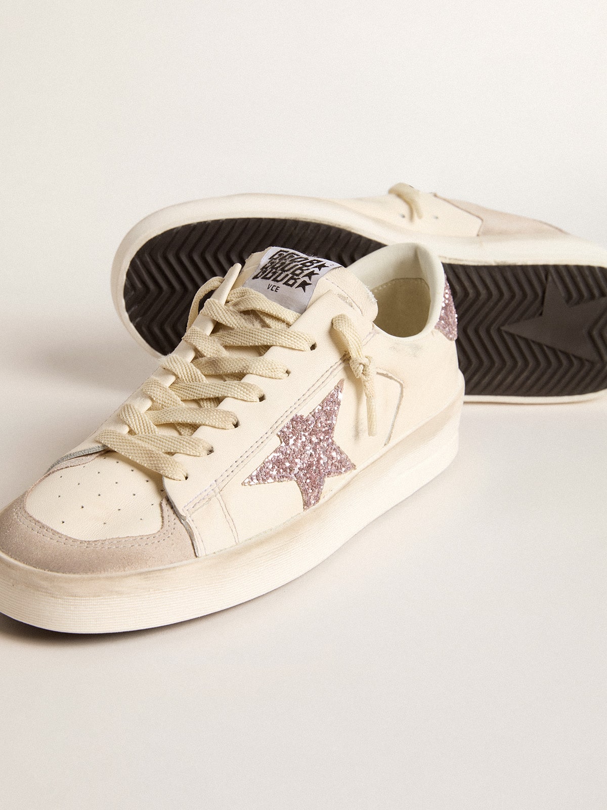 Golden Goose Women’s Stardan In Nappa And Suede With Pink Glitter Star And Heel Tab - Sneaker Türkiye