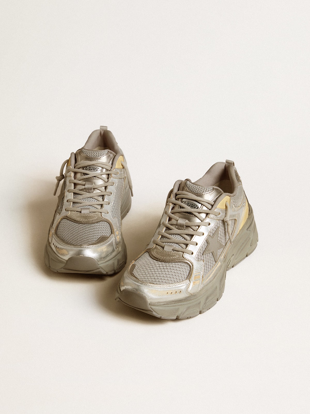 Golden Goose Women’s Lightstar In Metallic Leather And Silver Mesh With Gray Star - Sneaker Türkiye