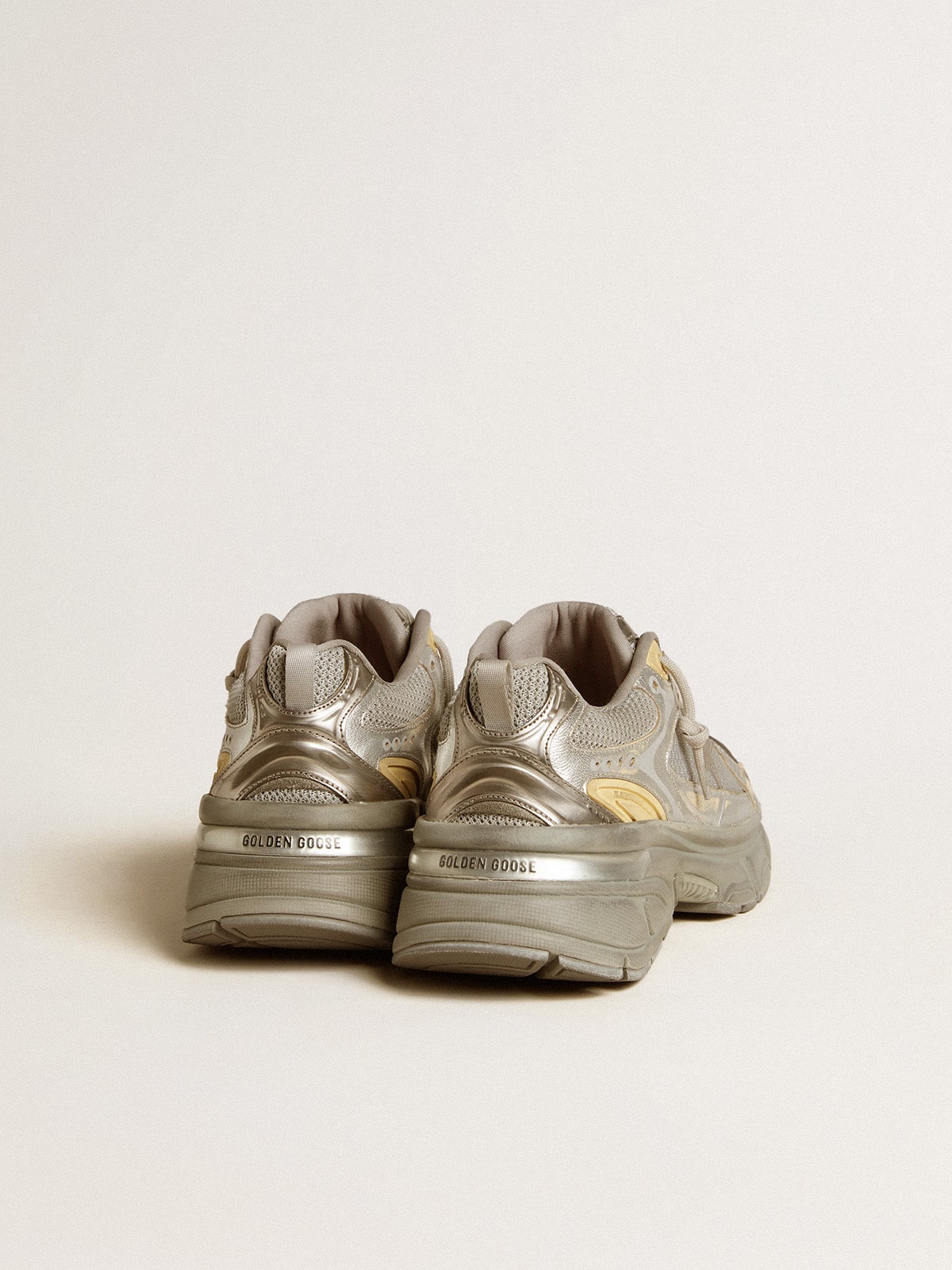 Golden Goose Women’s Lightstar In Metallic Leather And Silver Mesh With Gray Star - Sneaker Türkiye