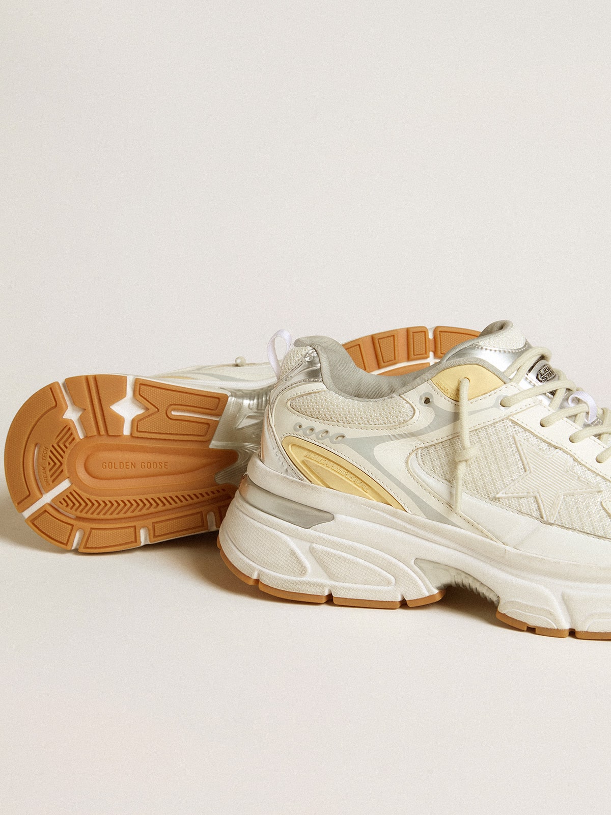 Golden Goose Women’s Lightstar In White Leather And Mesh With Worn-White Star - Sneaker Türkiye