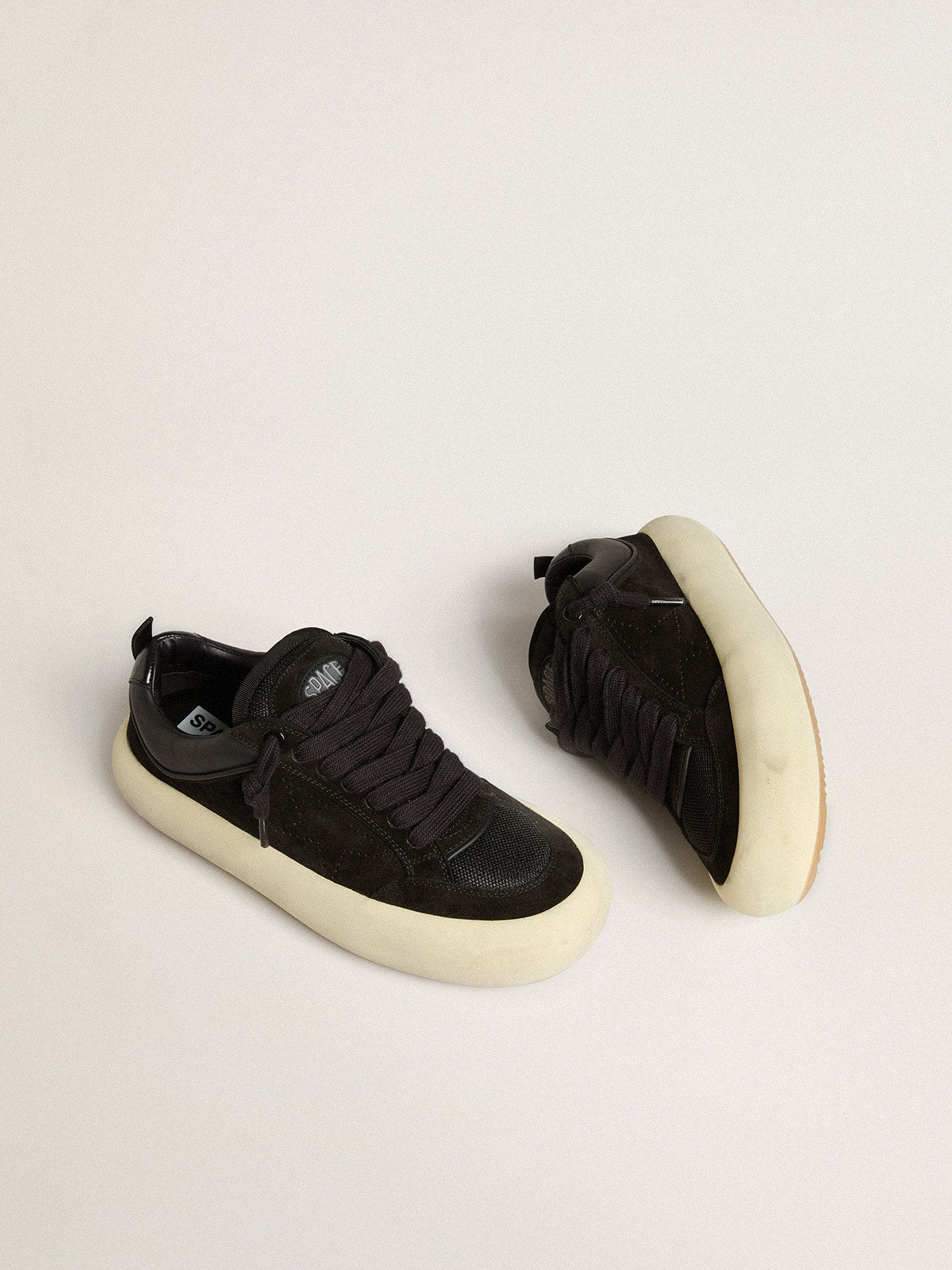 Golden Goose Women’s Space-Star Cube In Black Suede With Perforated Star - Sneaker Türkiye