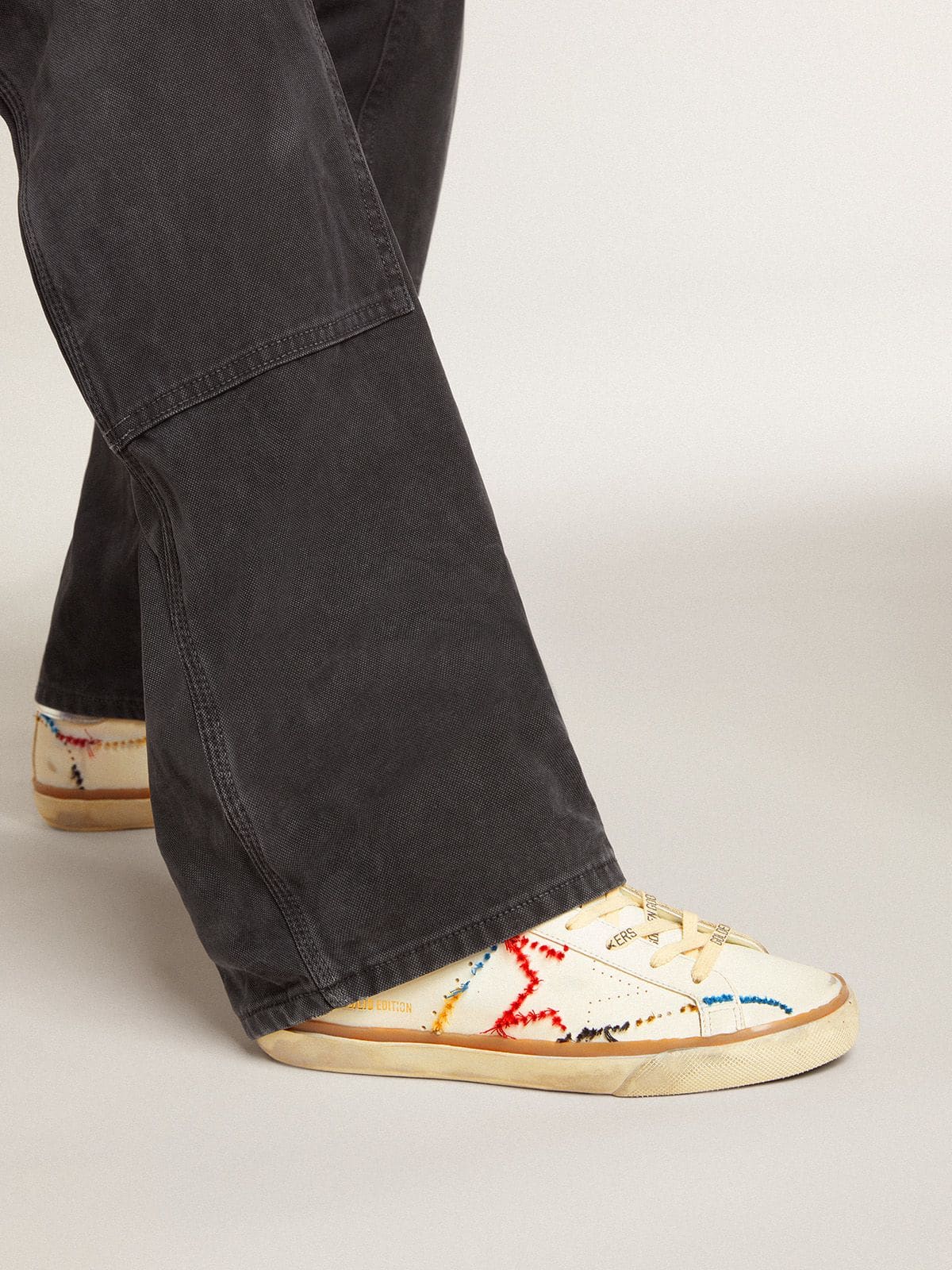 Golden Goose Women’s Super-Star LTD With Perforated Star And Metallic Leather Heel Tab - Sneaker Türkiye