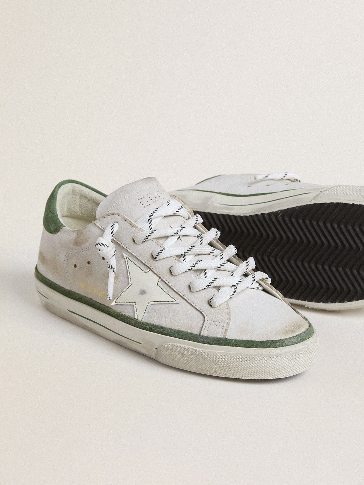 Golden Goose Women’s Super-Star LTD With White Leather Star And Green Suede Heel Tab - Sneaker Türkiye