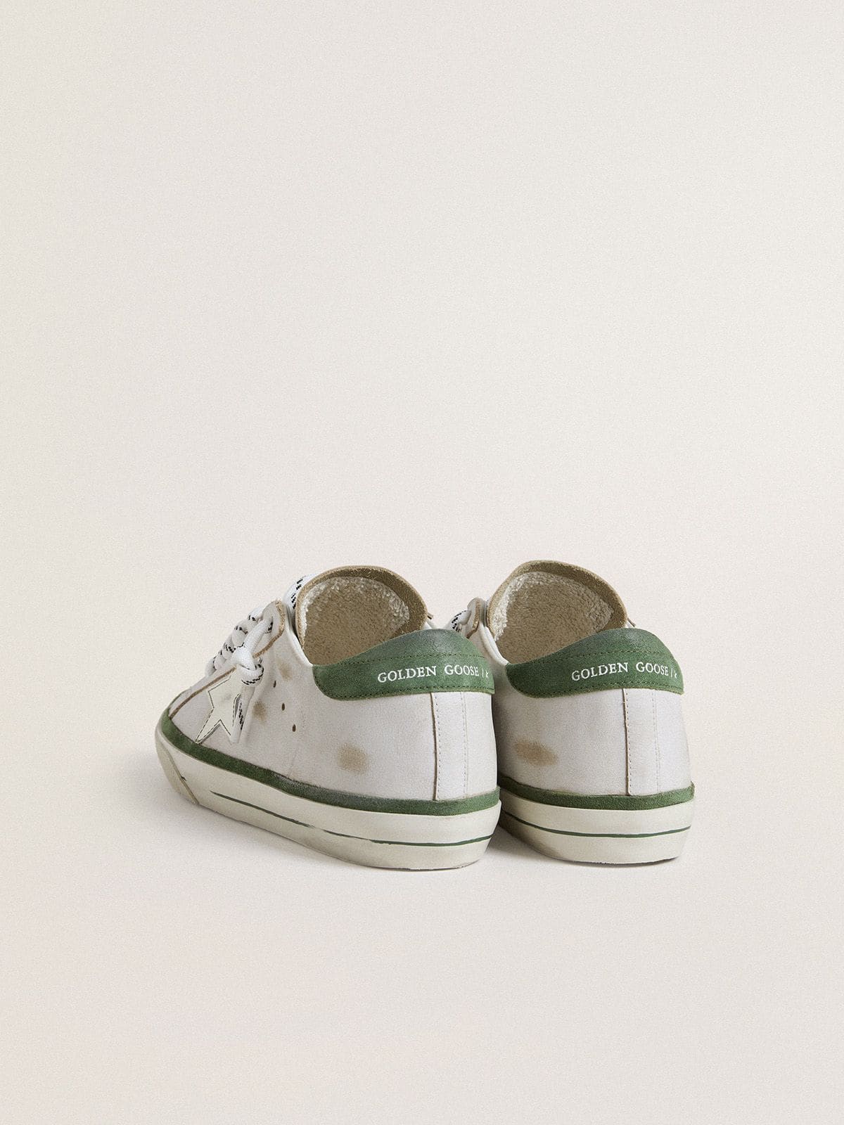 Golden Goose Women’s Super-Star LTD With White Leather Star And Green Suede Heel Tab - Sneaker Türkiye