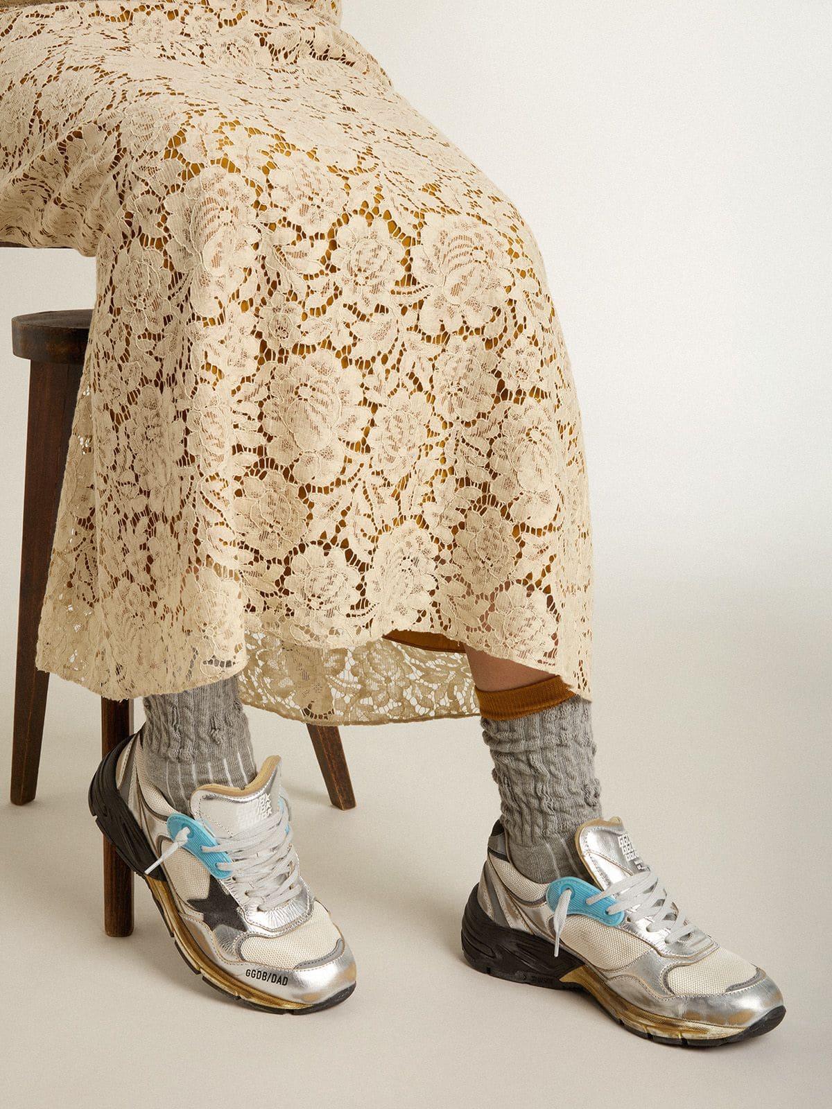 Golden Goose Women’s Dad-Star In Mesh And Silver Foiled Leather With Black Suede Star - Sneaker Türkiye