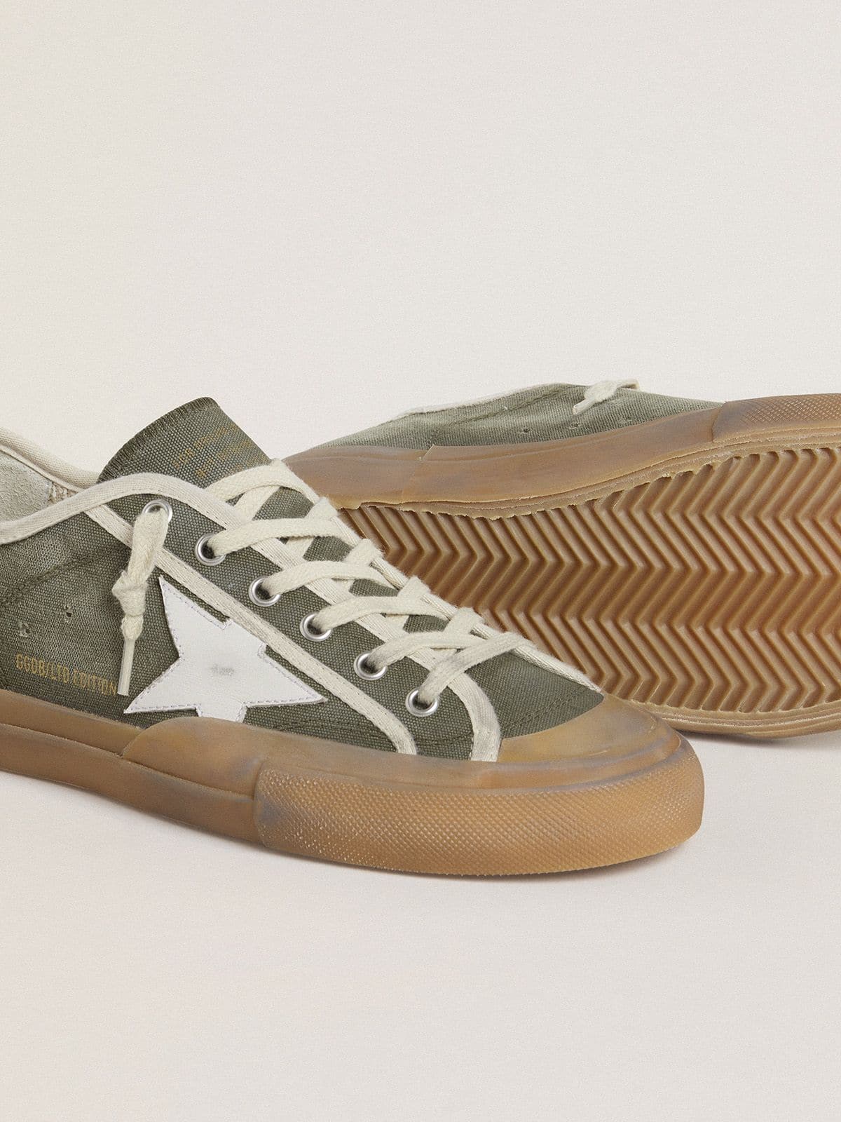 Golden Goose Women’s Super-Star LTD In Green Canvas With White Leather Star - Sneaker Türkiye