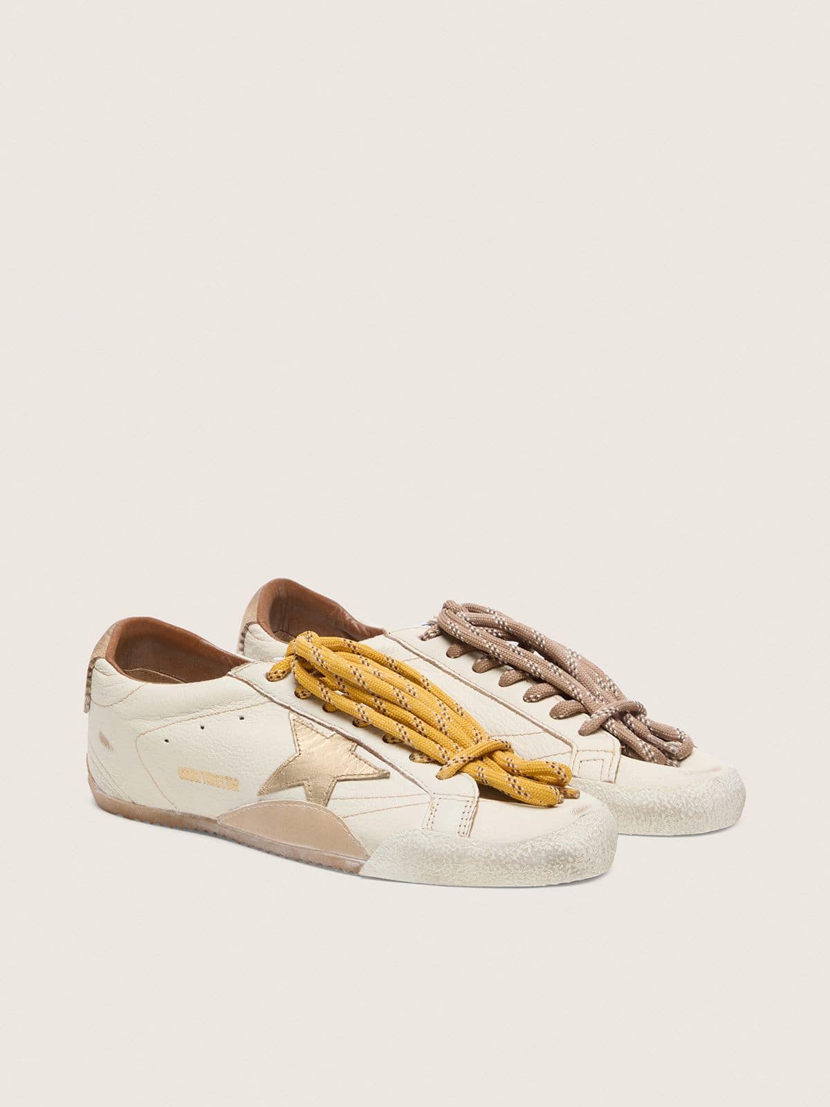 Golden Goose Women’s True-Star In White Nappa Leather With Gold Star And Beige Suede Heel Tab - Sneaker Türkiye