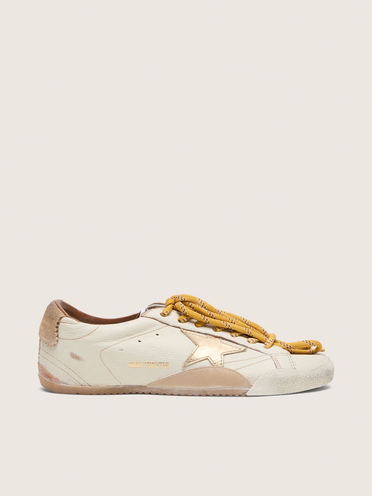 Golden Goose Women’s True-Star In White Nappa Leather With Gold Star And Beige Suede Heel Tab - Sneaker Türkiye
