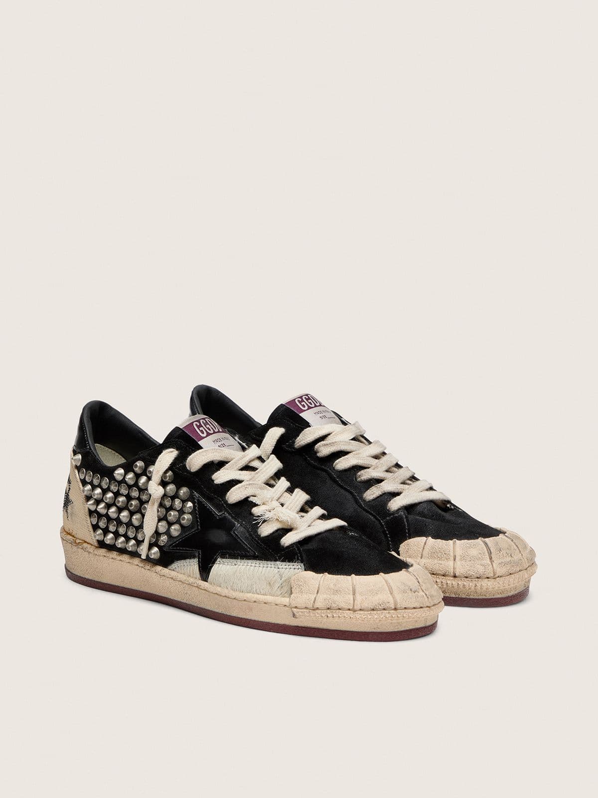 Golden Goose Women’s Ball Star LAB In Black Suede With Studs And Glossy Black Leather Star - Sneaker Türkiye