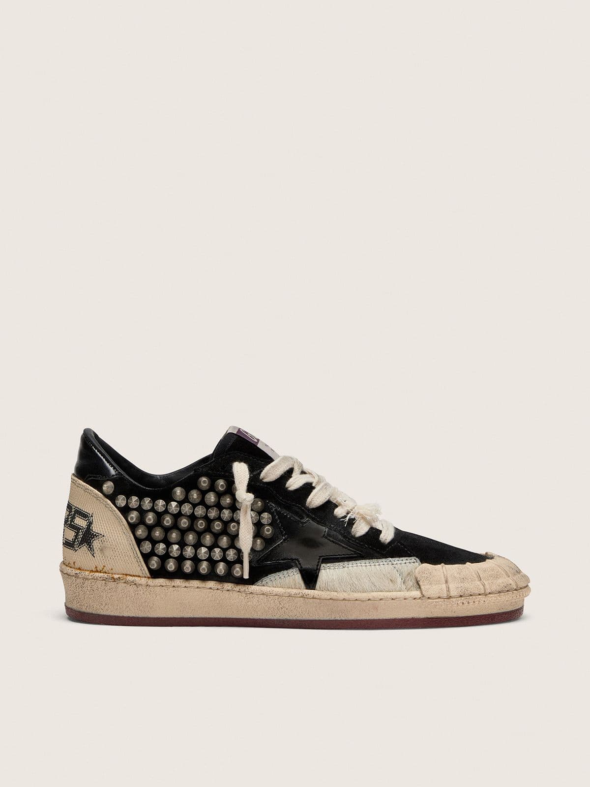 Golden Goose Women’s Ball Star LAB In Black Suede With Studs And Glossy Black Leather Star - Sneaker Türkiye