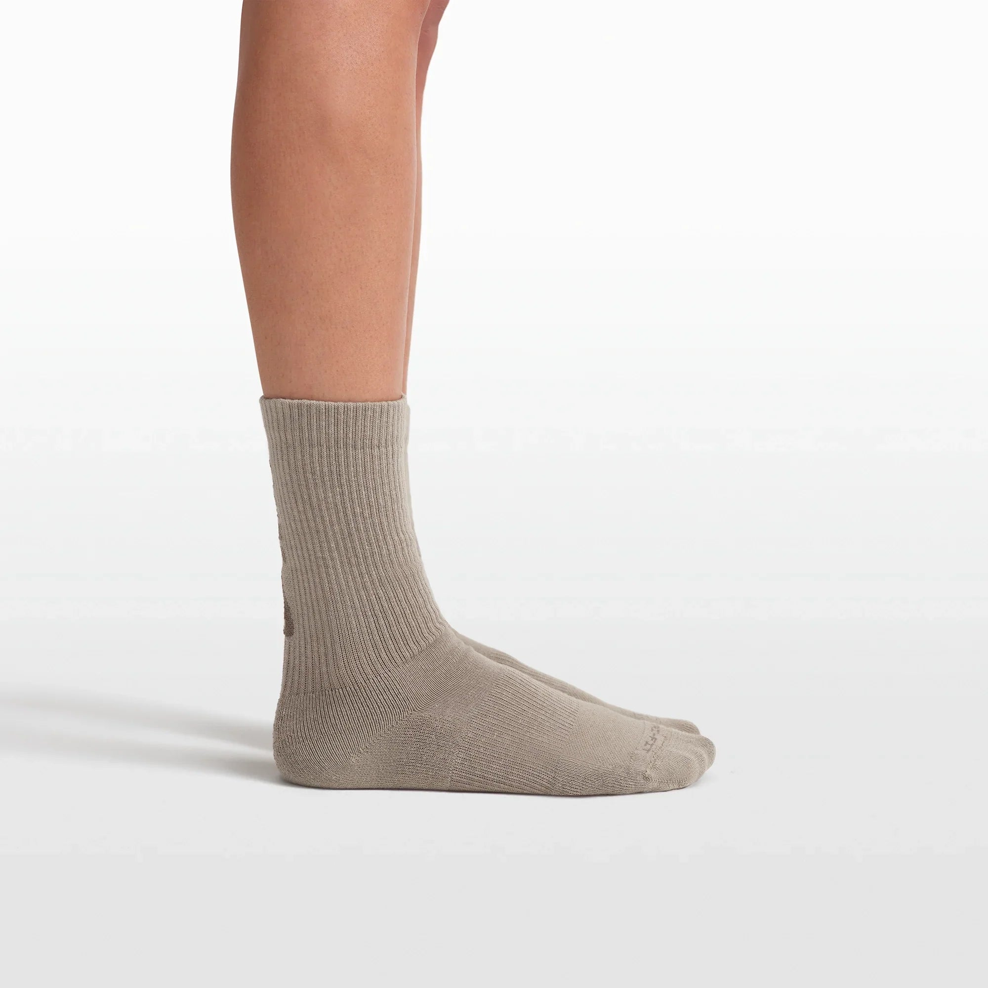 NikeSKIMS ACCESSORIES DRI-FIT CREW SOCK 3-PACK | HIMALAYAN MULTI - Sneaker Türkiye