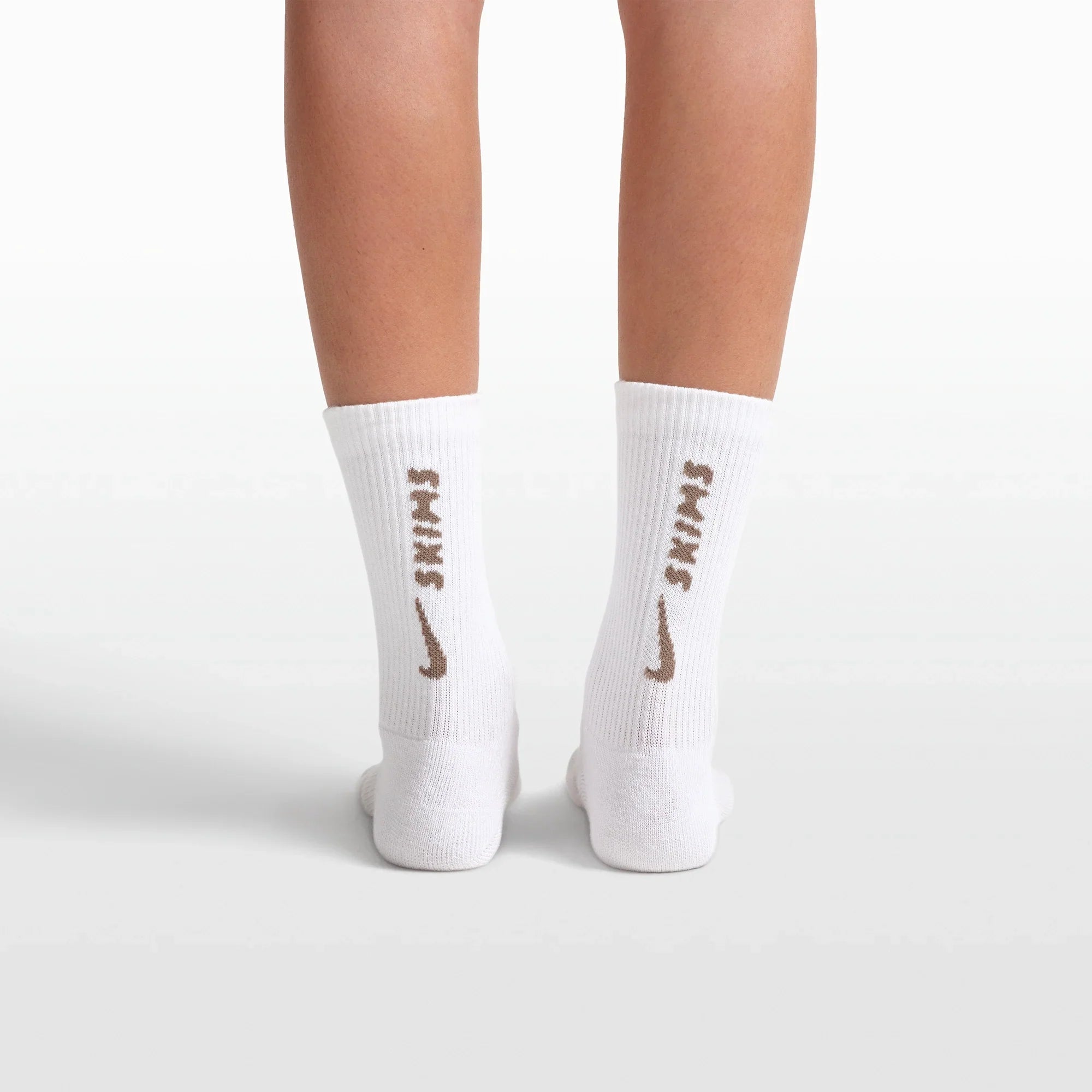 NikeSKIMS ACCESSORIES DRI-FIT CREW SOCK 3-PACK | HIMALAYAN MULTI - Sneaker Türkiye