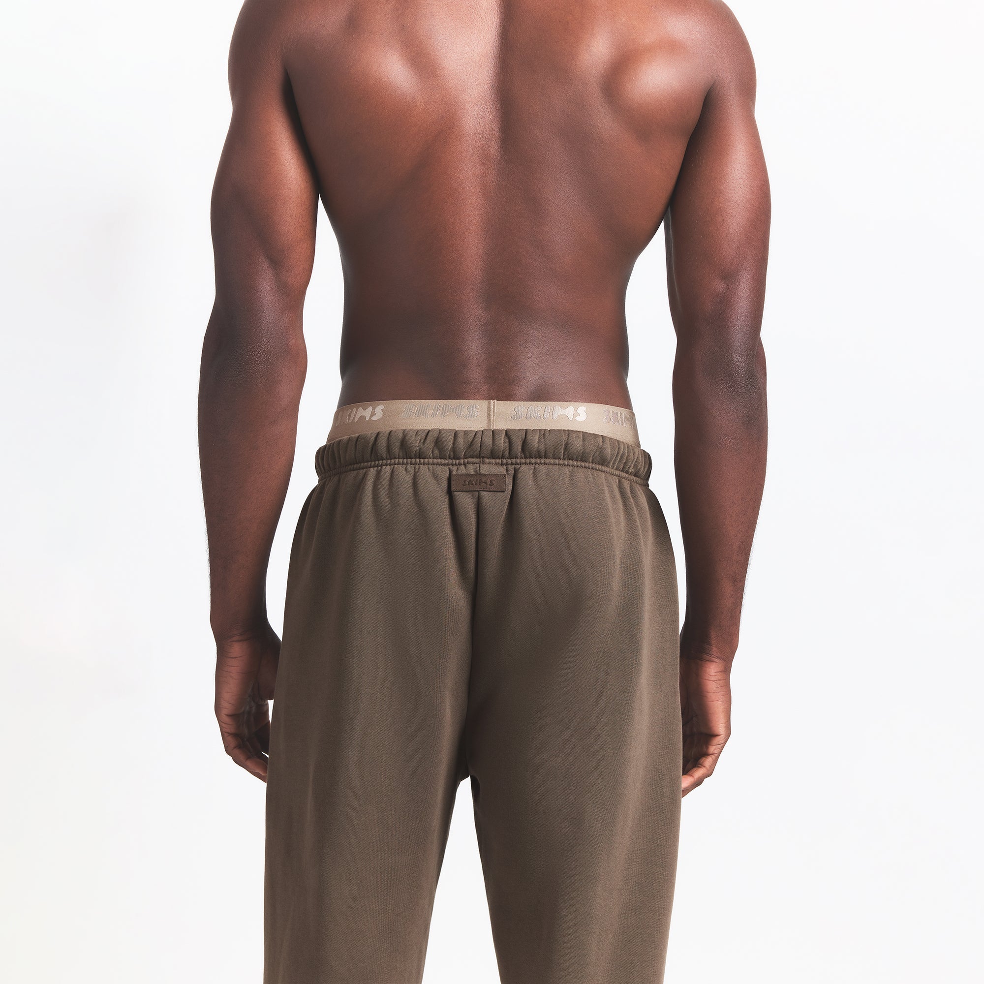 SKIMS FLEECE LOUNGE MENS RELAXED JOGGER | DRIFTWOOD - Sneaker Türkiye
