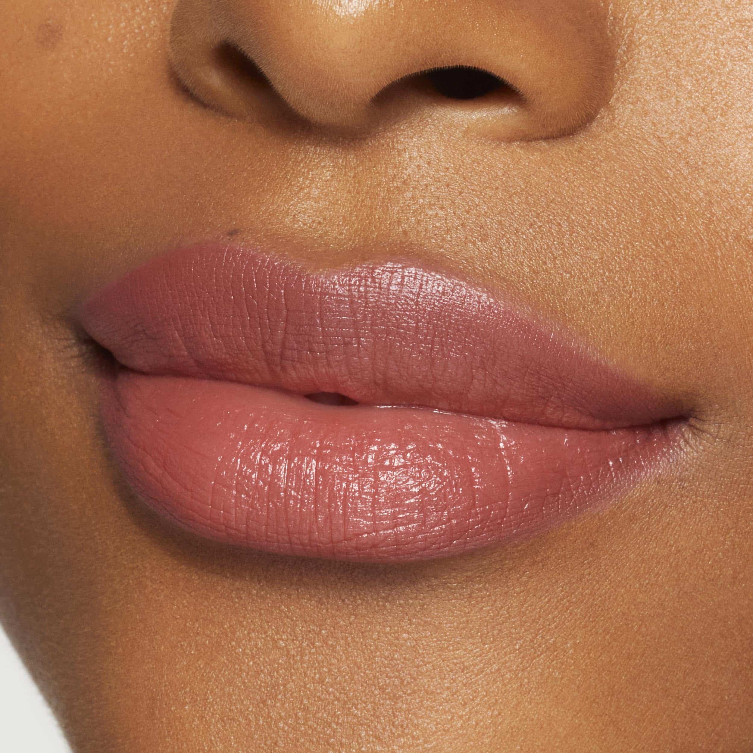Kylie Crème Lipstick - Sneaker Türkiye