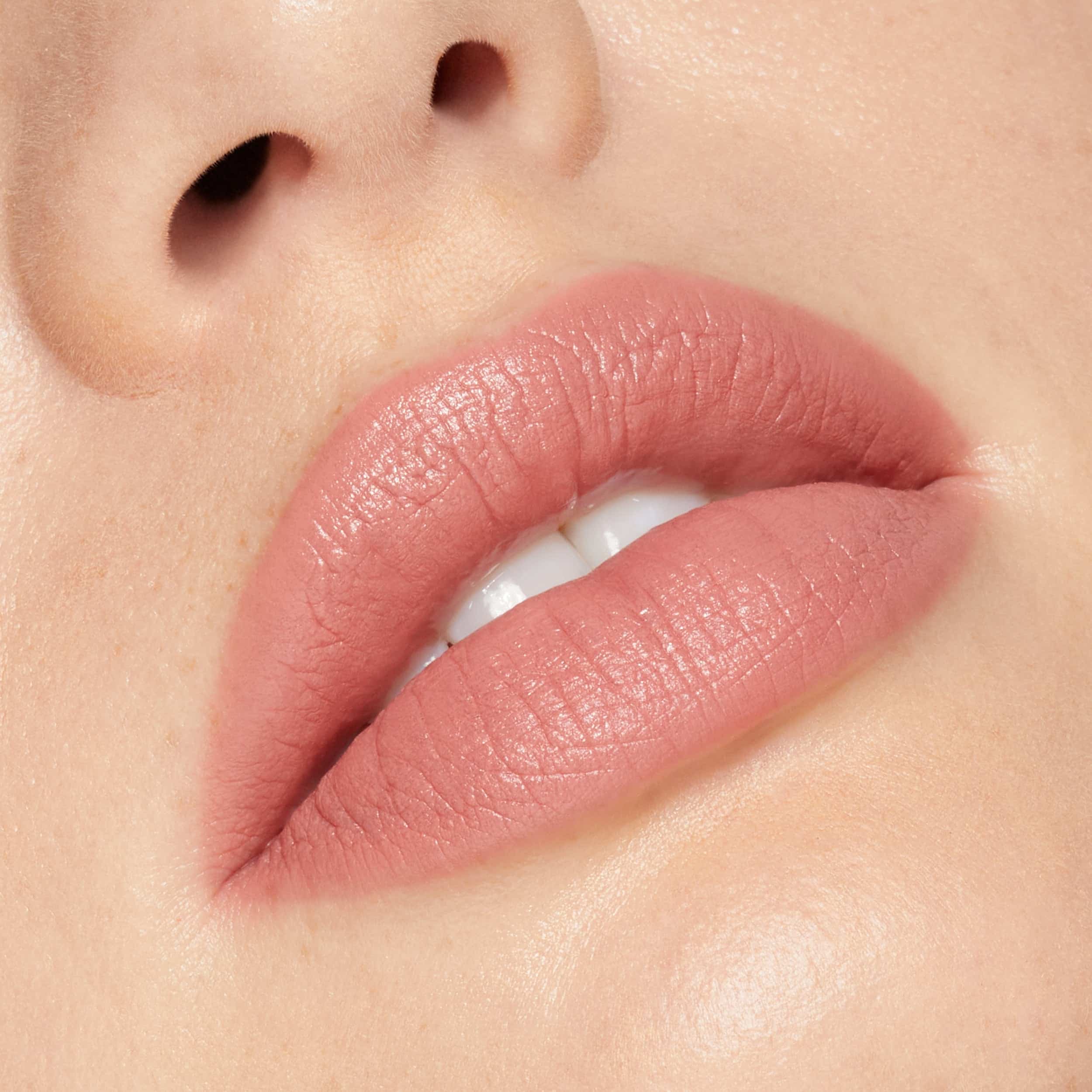 Kylie Crème Lipstick - Sneaker Türkiye