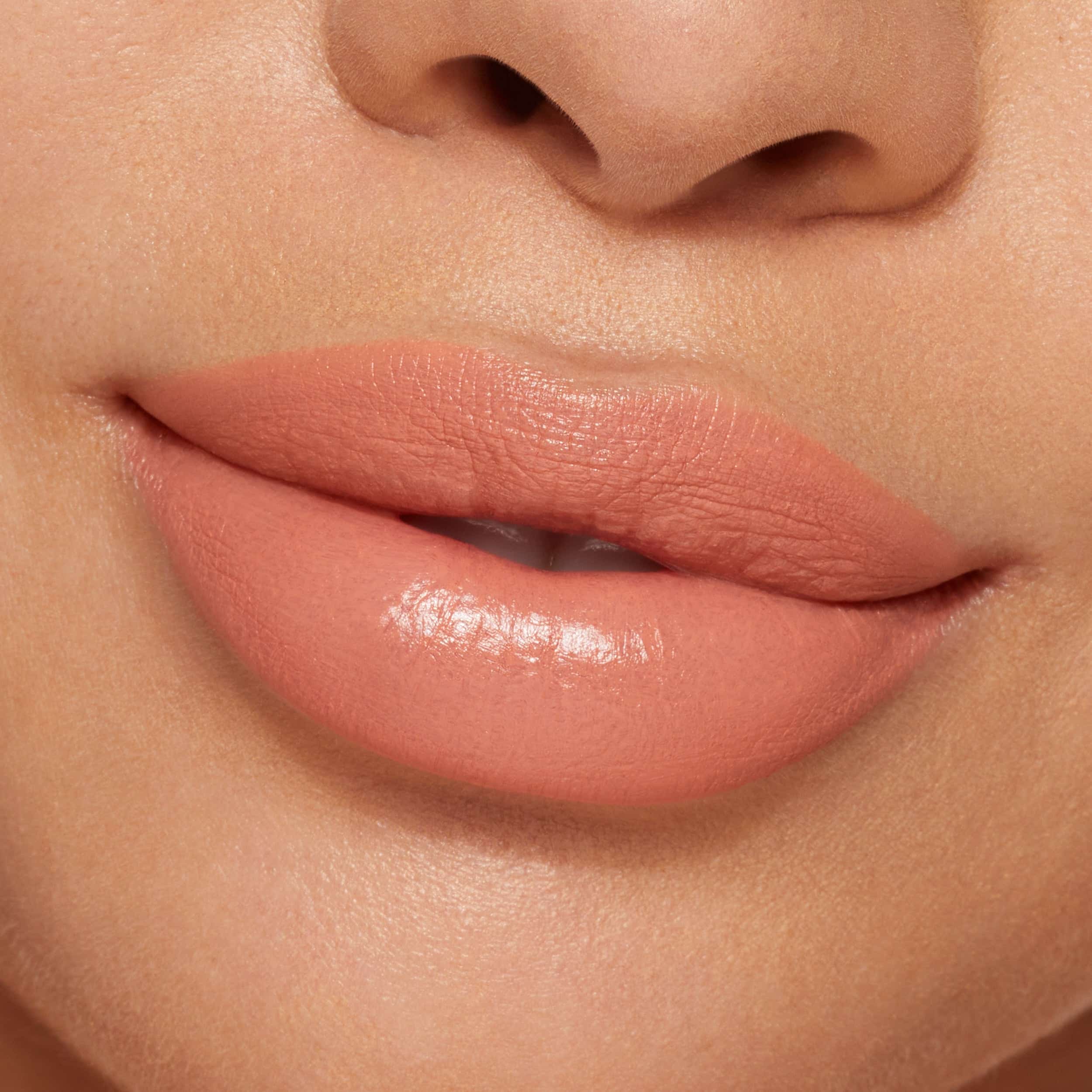 Kylie Crème Lipstick - Sneaker Türkiye