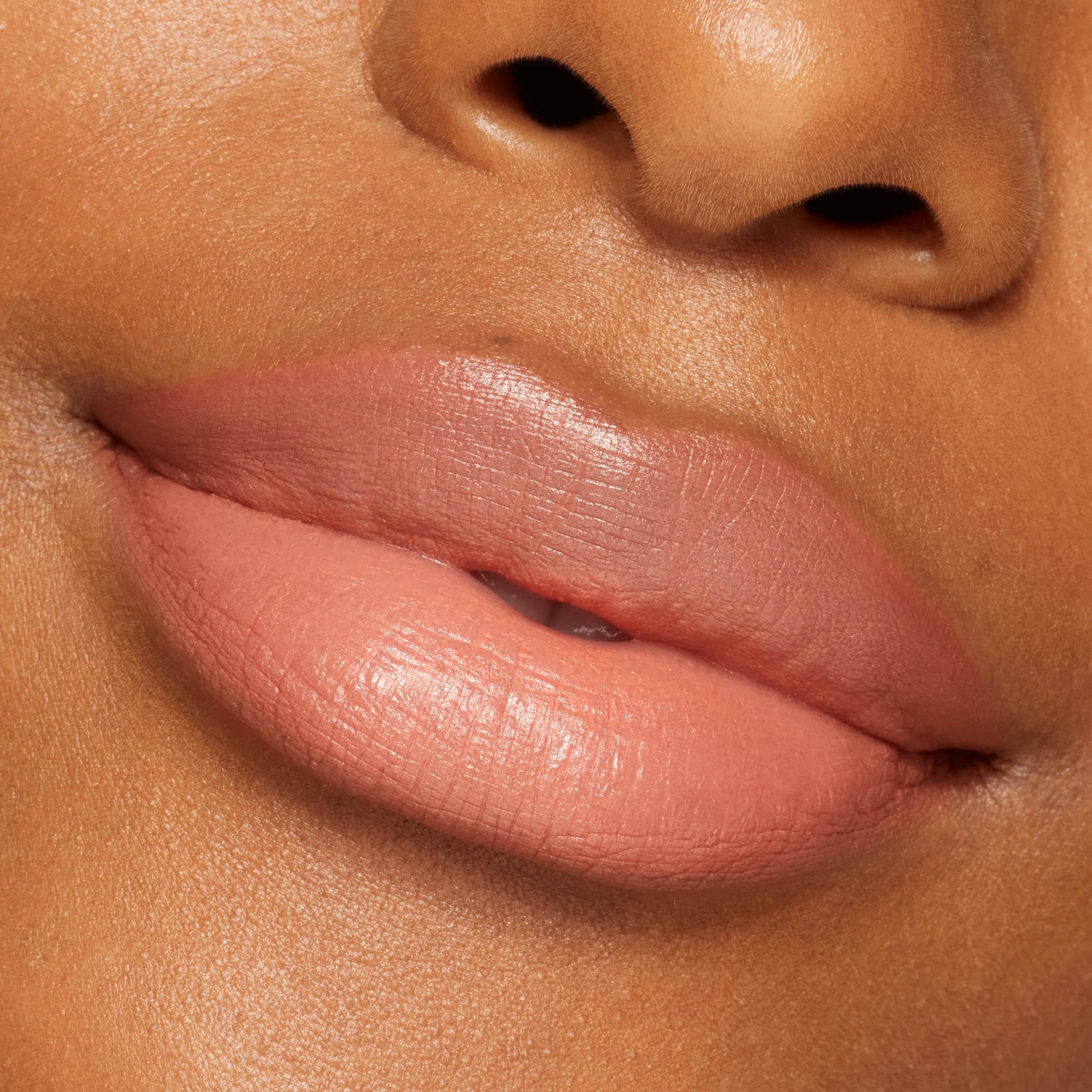 Kylie Crème Lipstick - Sneaker Türkiye