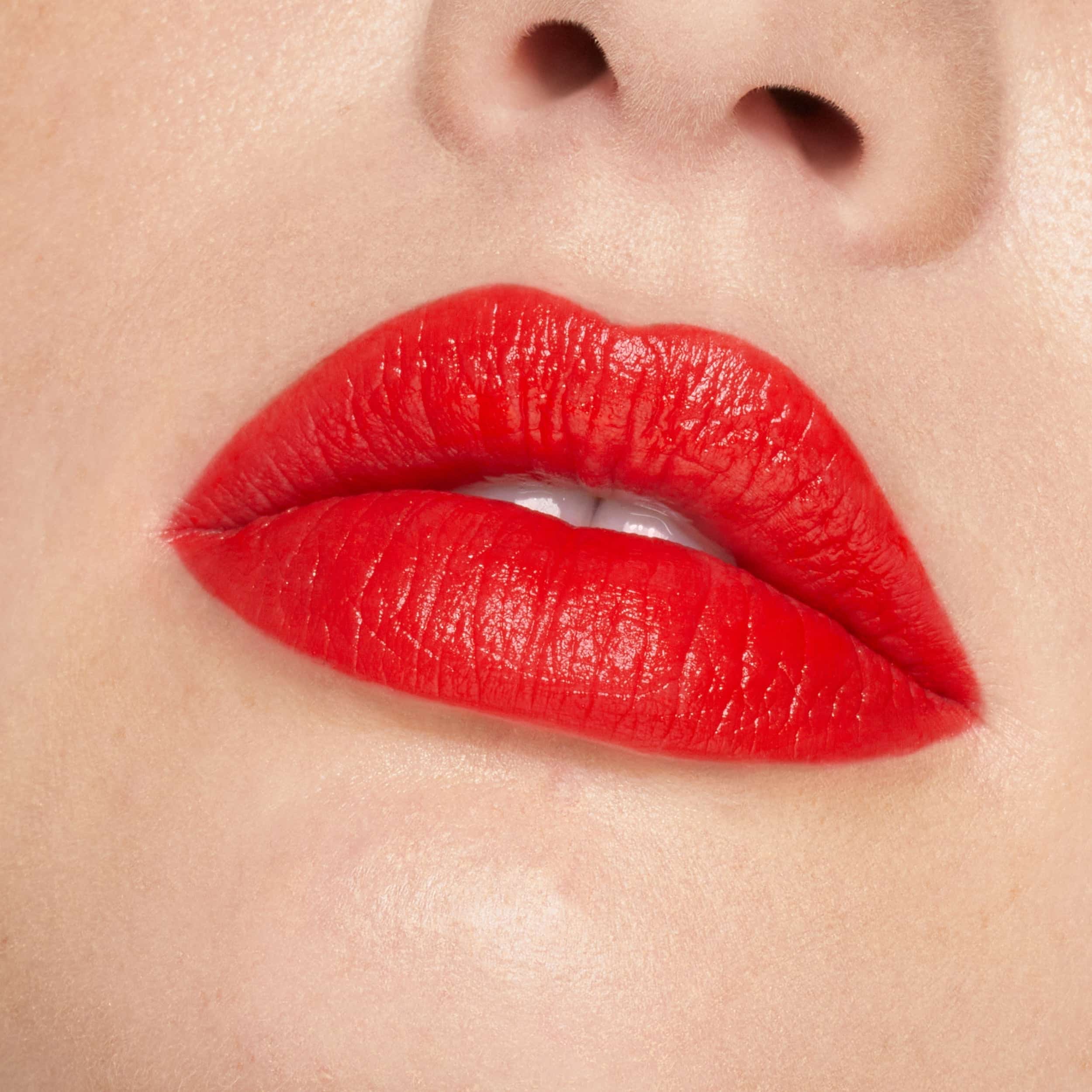 Kylie Crème Lipstick - Sneaker Türkiye