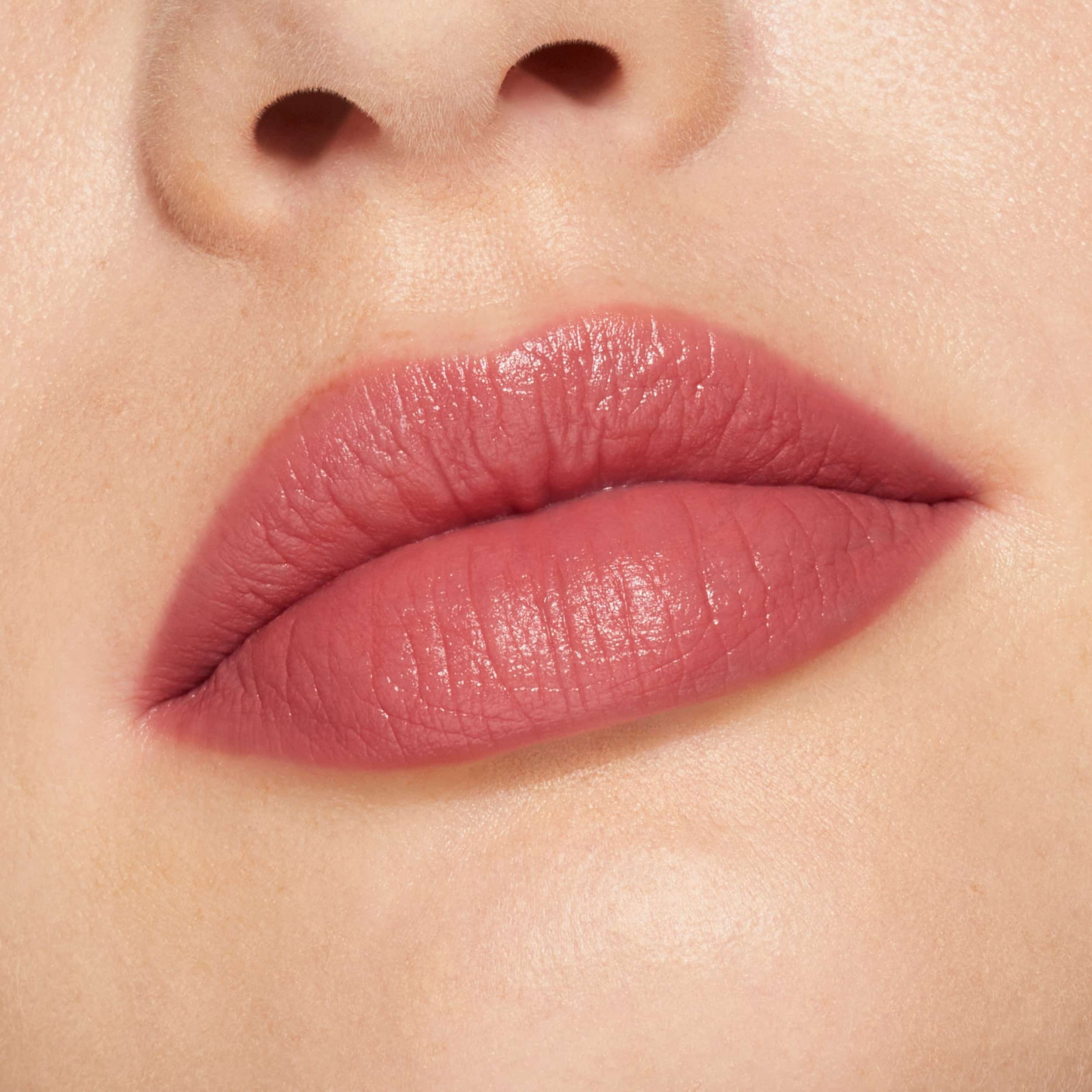 Kylie Crème Lipstick - Sneaker Türkiye