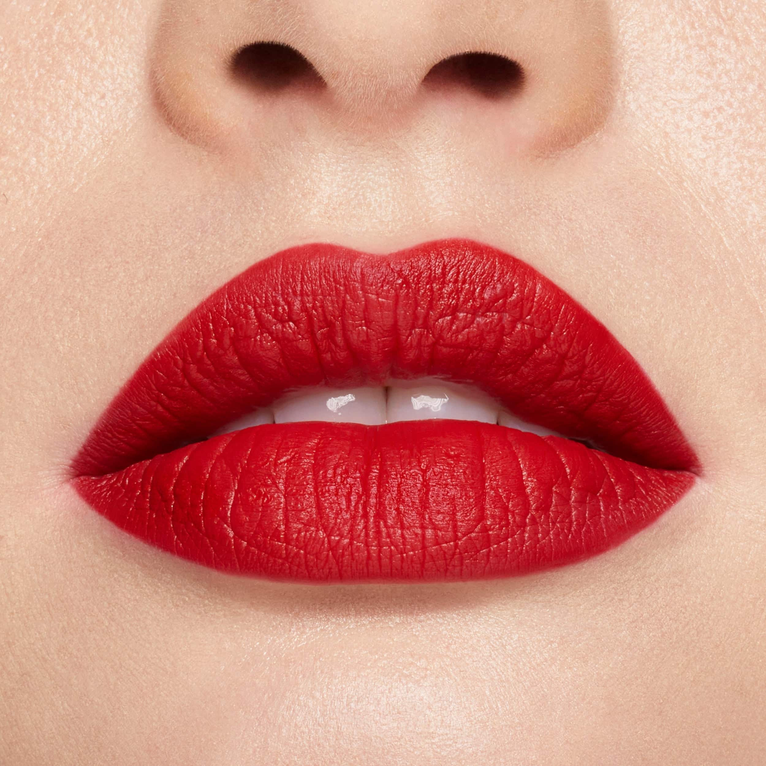 Kylie Matte Lipstick - Sneaker Türkiye