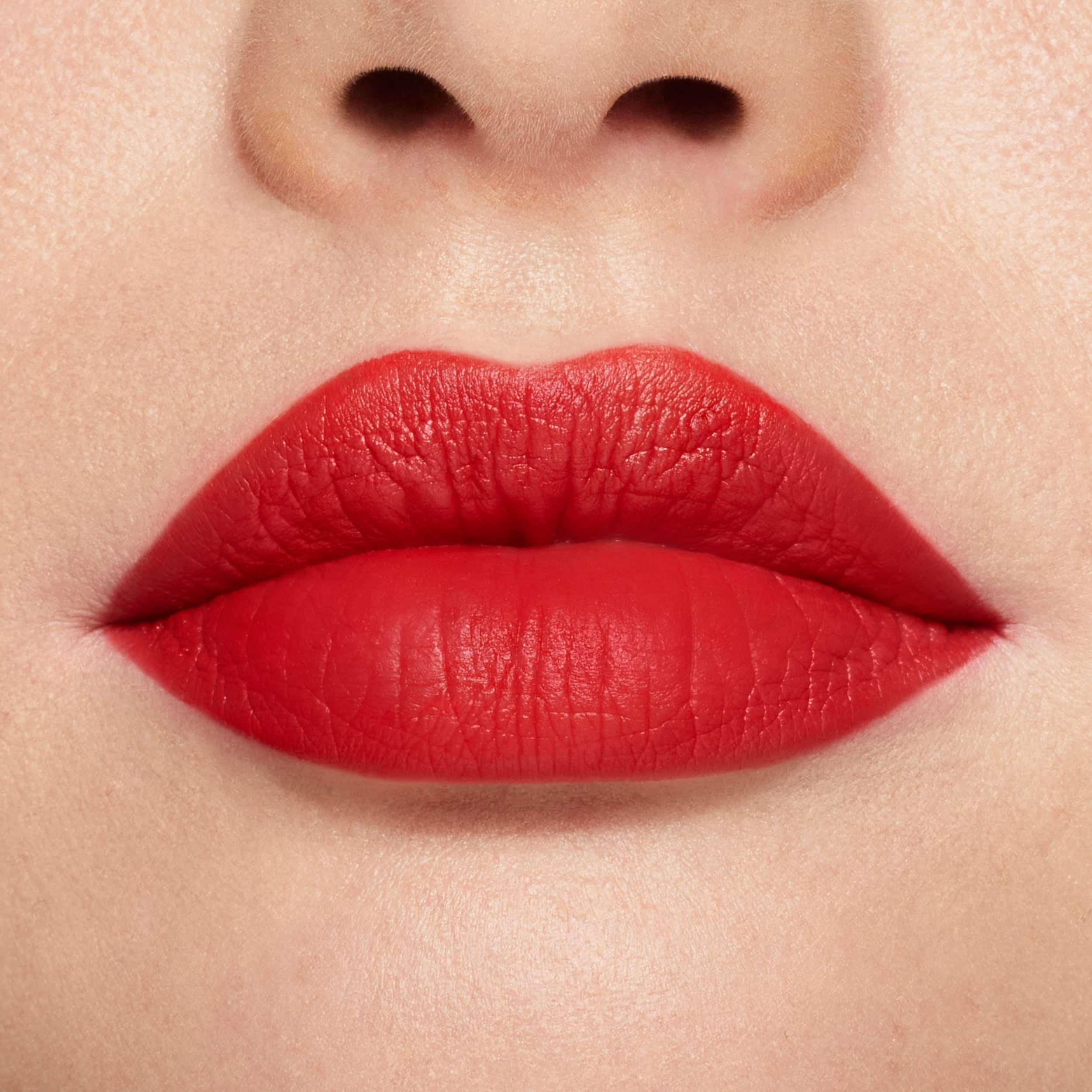 Kylie Matte Lipstick - Sneaker Türkiye