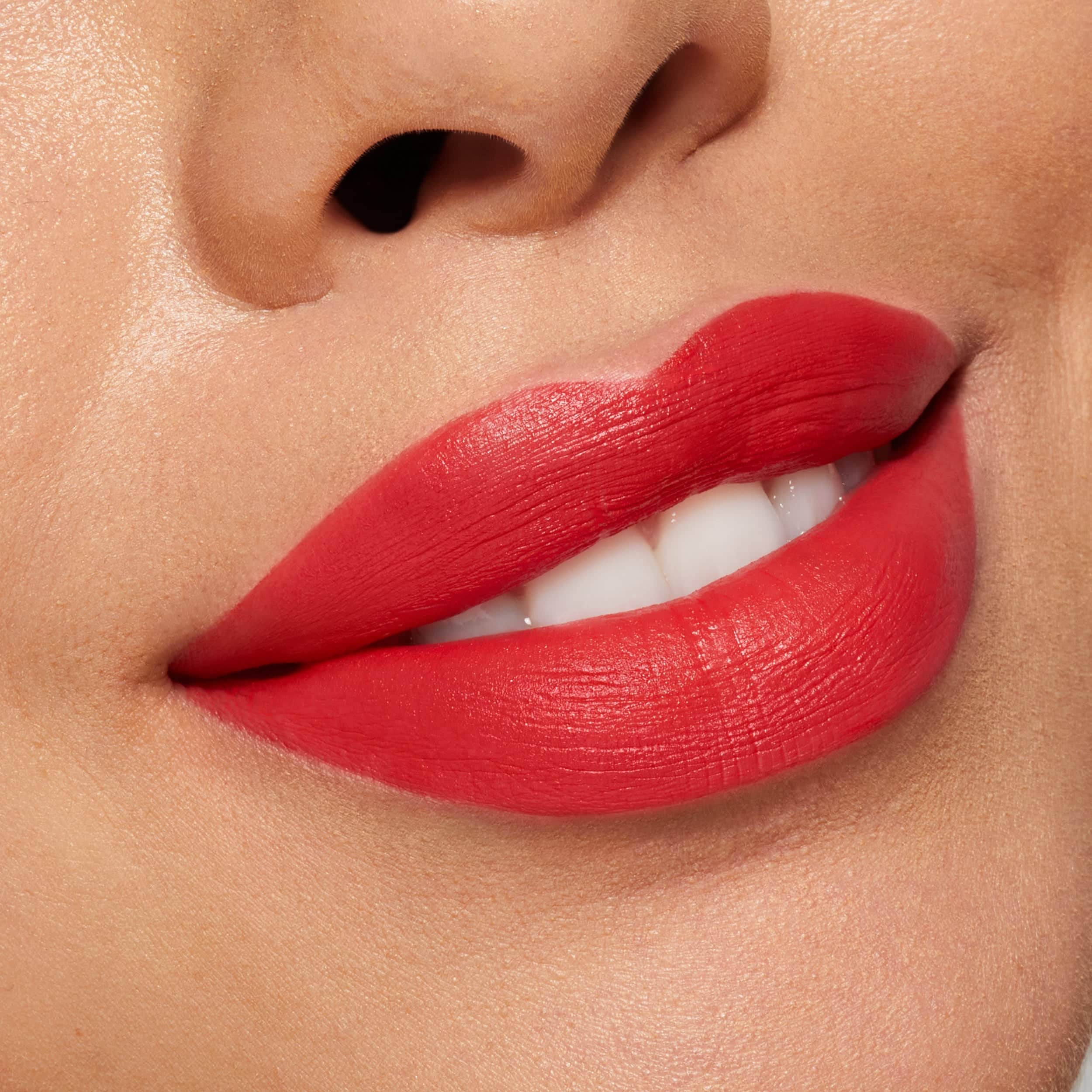 Kylie Matte Lipstick - Sneaker Türkiye
