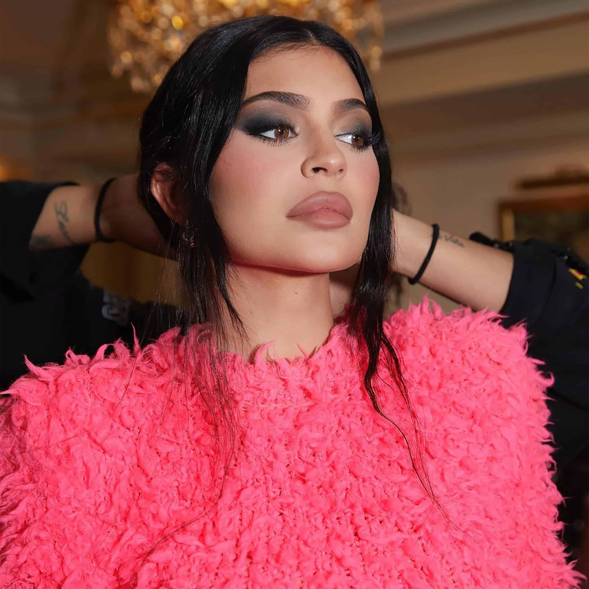 Kylie Gel Eyeliner Pencil - Sneaker Türkiye
