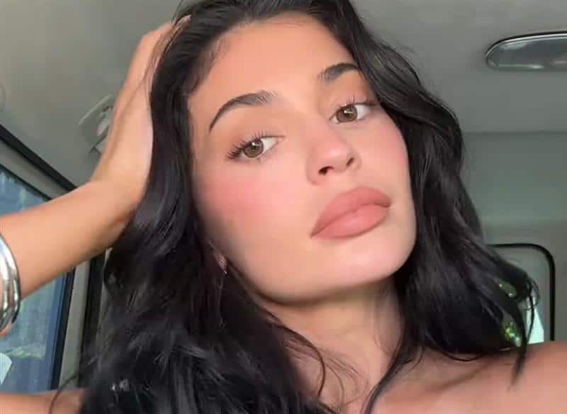 Kylie Peachy Glow Look Bundle - Sneaker Türkiye