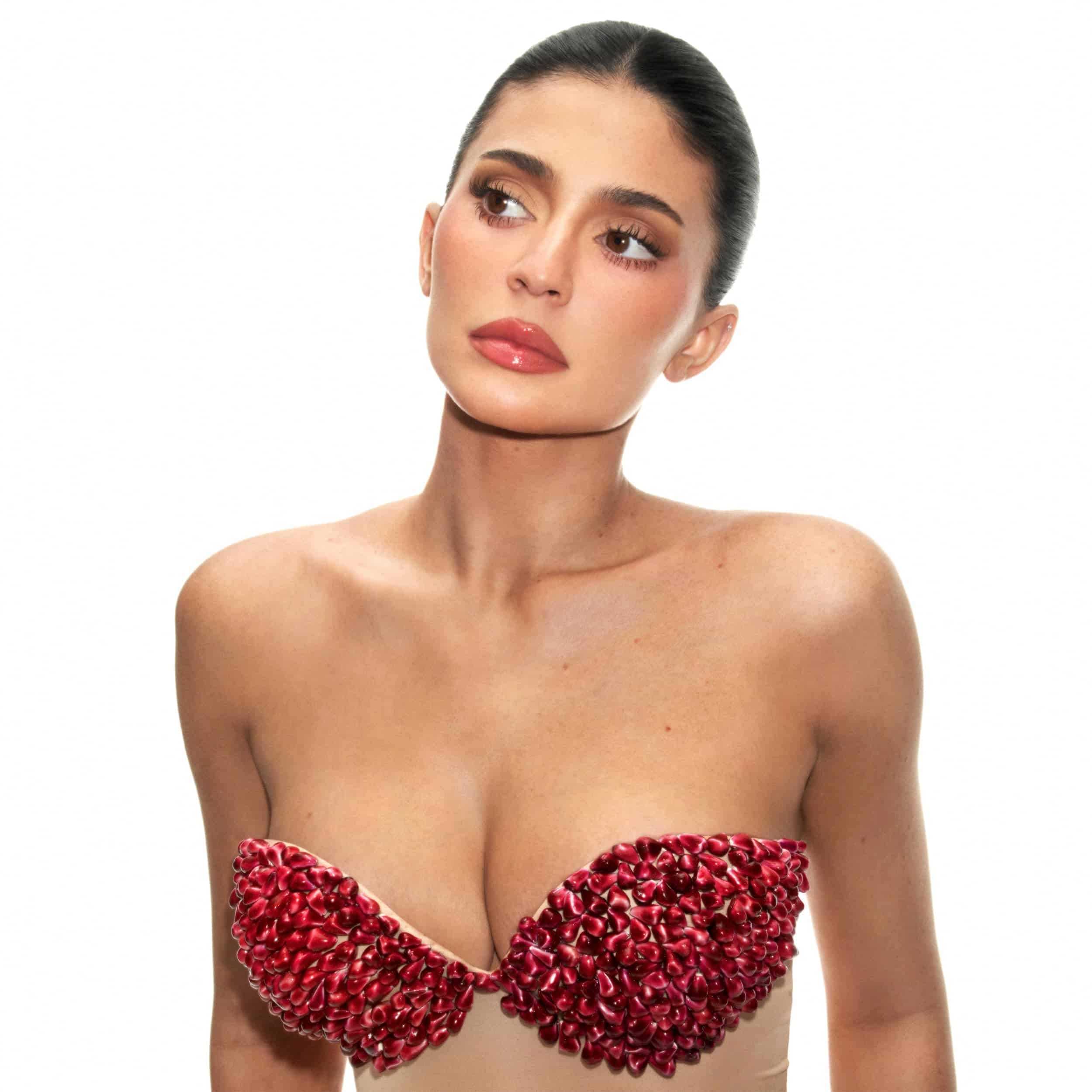 Kylie Pomegranate Look Bundle - Sneaker Türkiye
