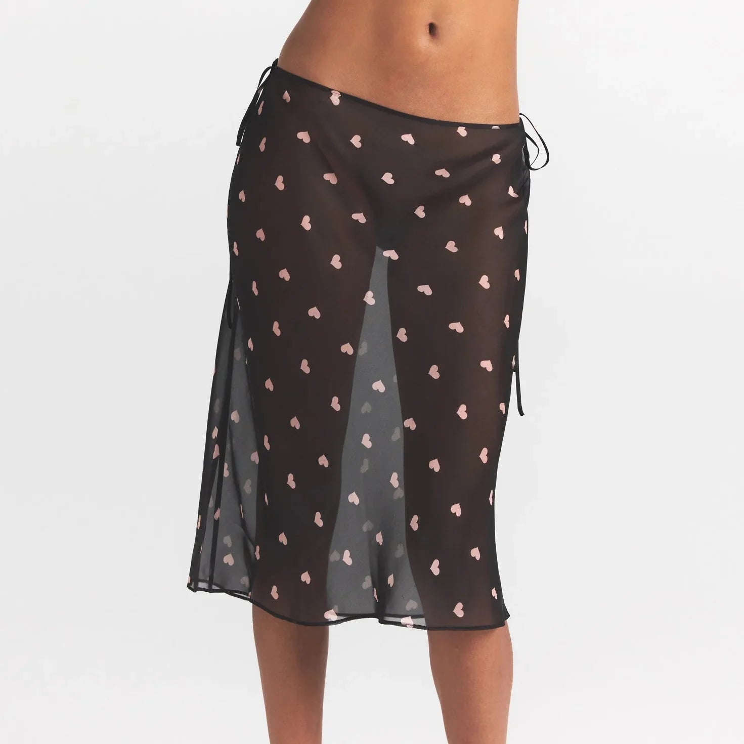 SKIMS ROMANCE TIE SIDE MIDI SKIRT | OBSIDIAN SPACED HEARTS - Sneaker Türkiye
