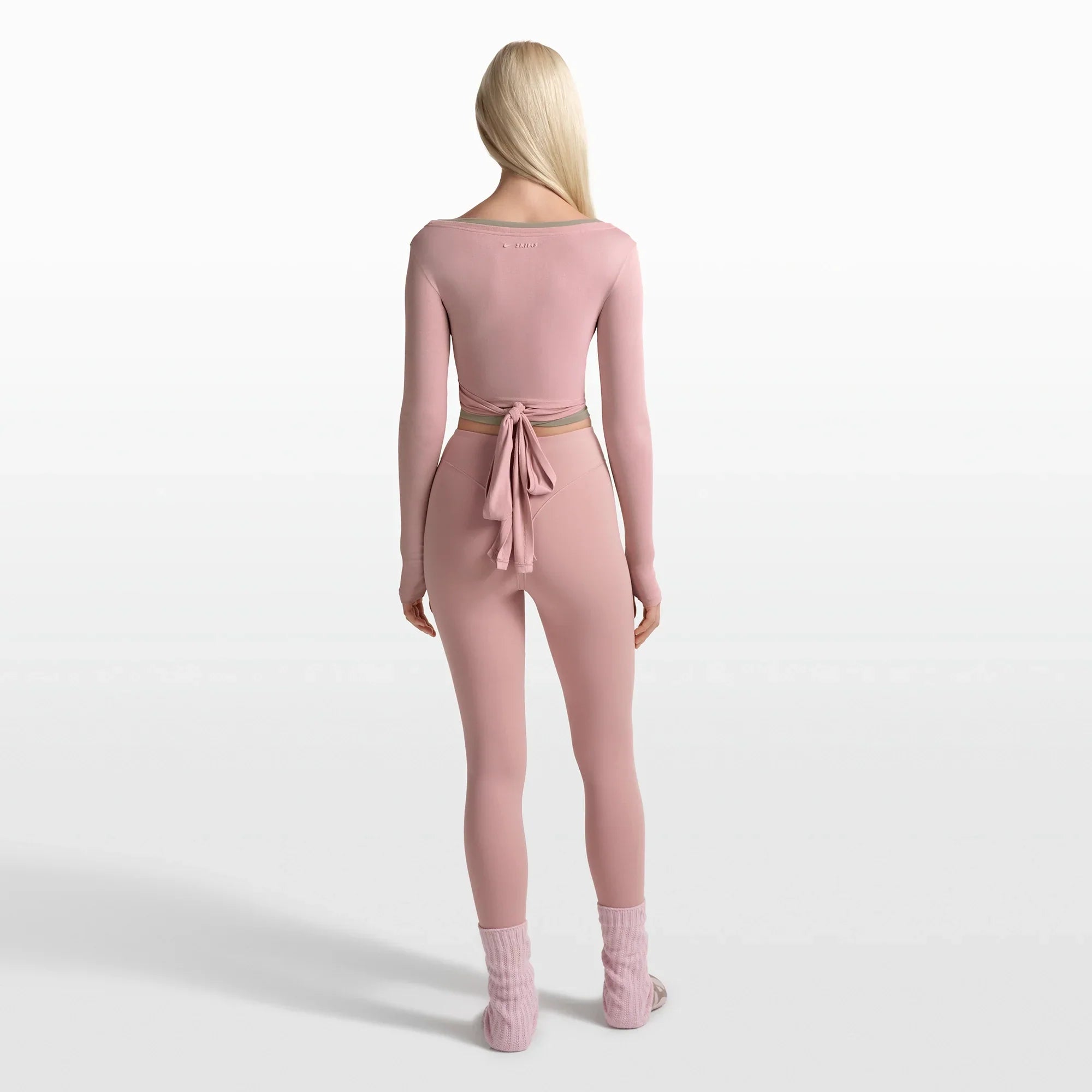 NikeSKIMS STRETCH KNIT WRAP LONG SLEEVE CROPPED TOP | HIMALAYAN - Sneaker Türkiye