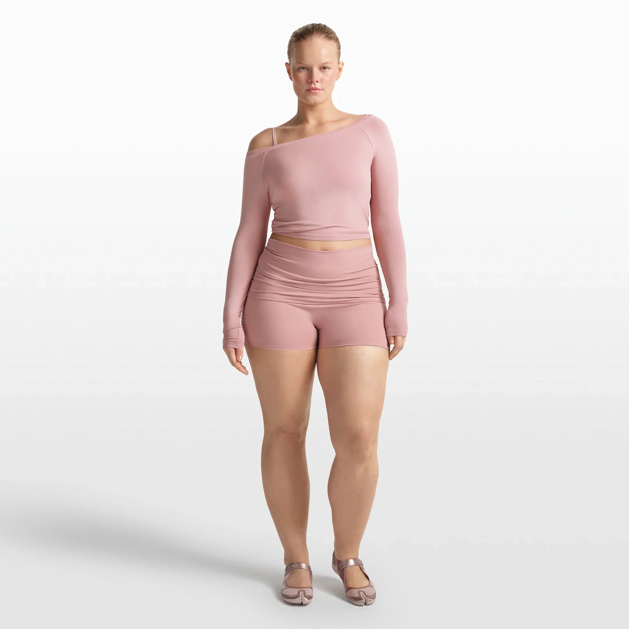 NikeSKIMS STRETCH KNIT LONG SLEEVE BOATNECK TOP | HIMALAYAN - Sneaker Türkiye