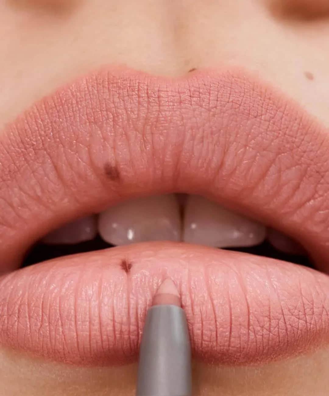 Refy Lip Sculpt – Dudak Kalemi - Sneaker Türkiye