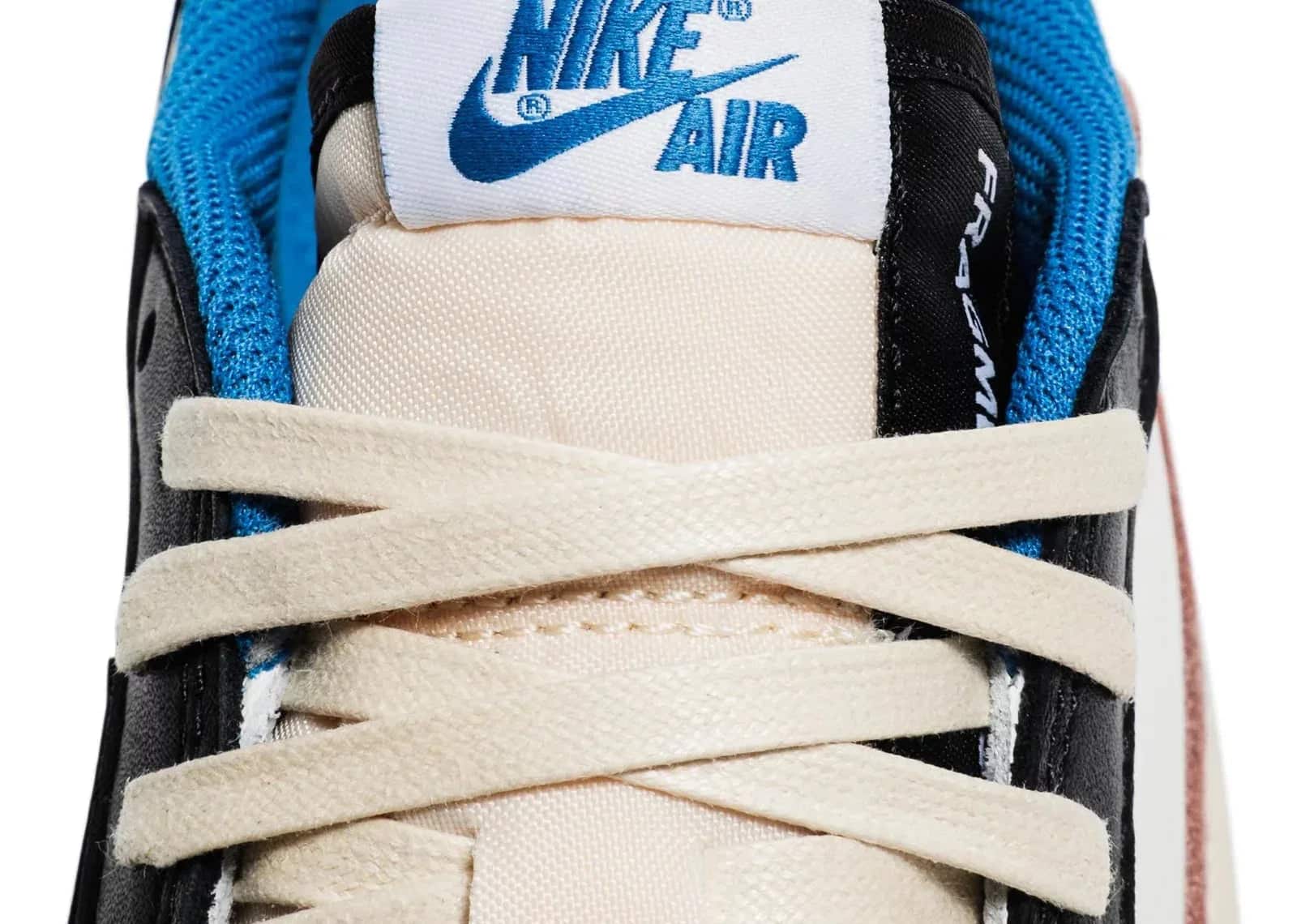 Nike Air Jordan 1 Low Fragment x Travis Scott - Sneaker Türkiye