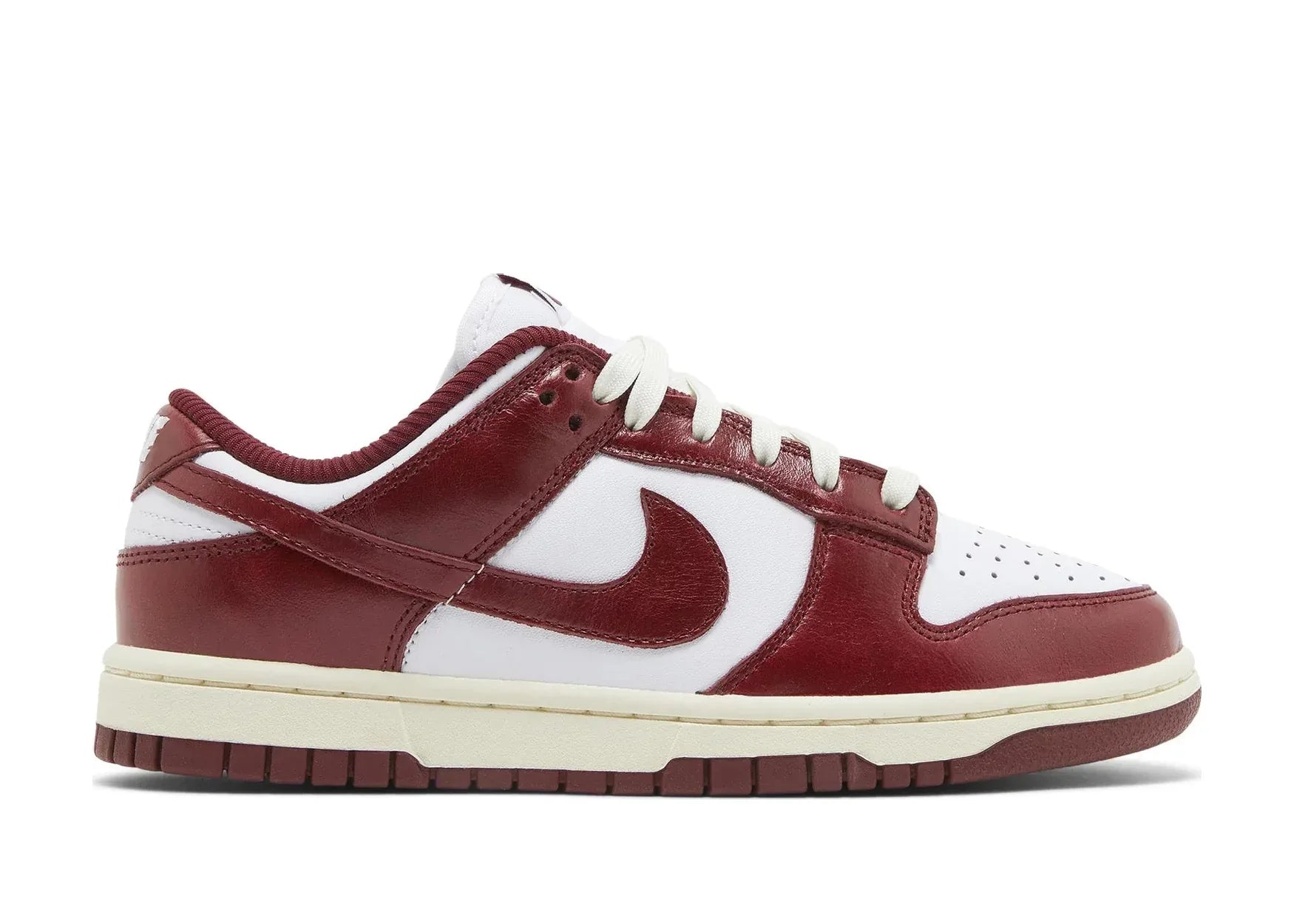 Nike Dunk Low PRM Vintage Team Red (W) - Sneaker Türkiye
