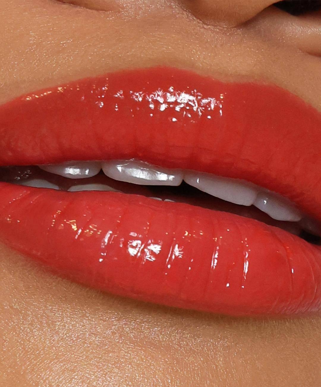 Refy Lip Gloss – Dudak Parlatıcı - Sneaker Türkiye