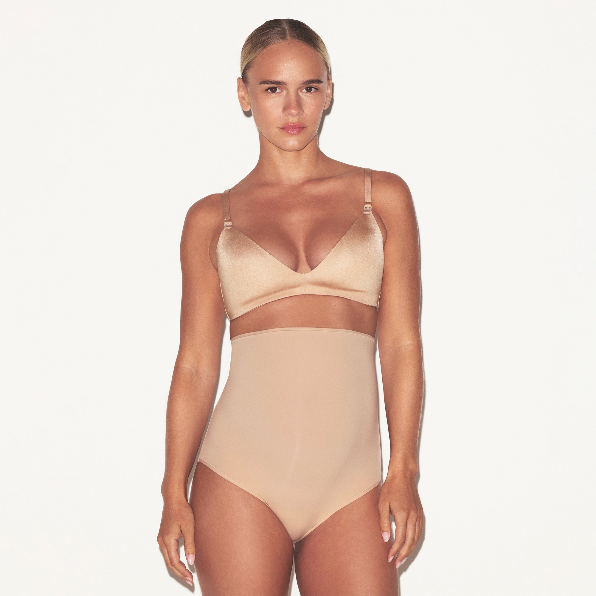 SKIMS WIRELESS FORM MATERNITY NURSING BRA | CLAY - Sneaker Türkiye
