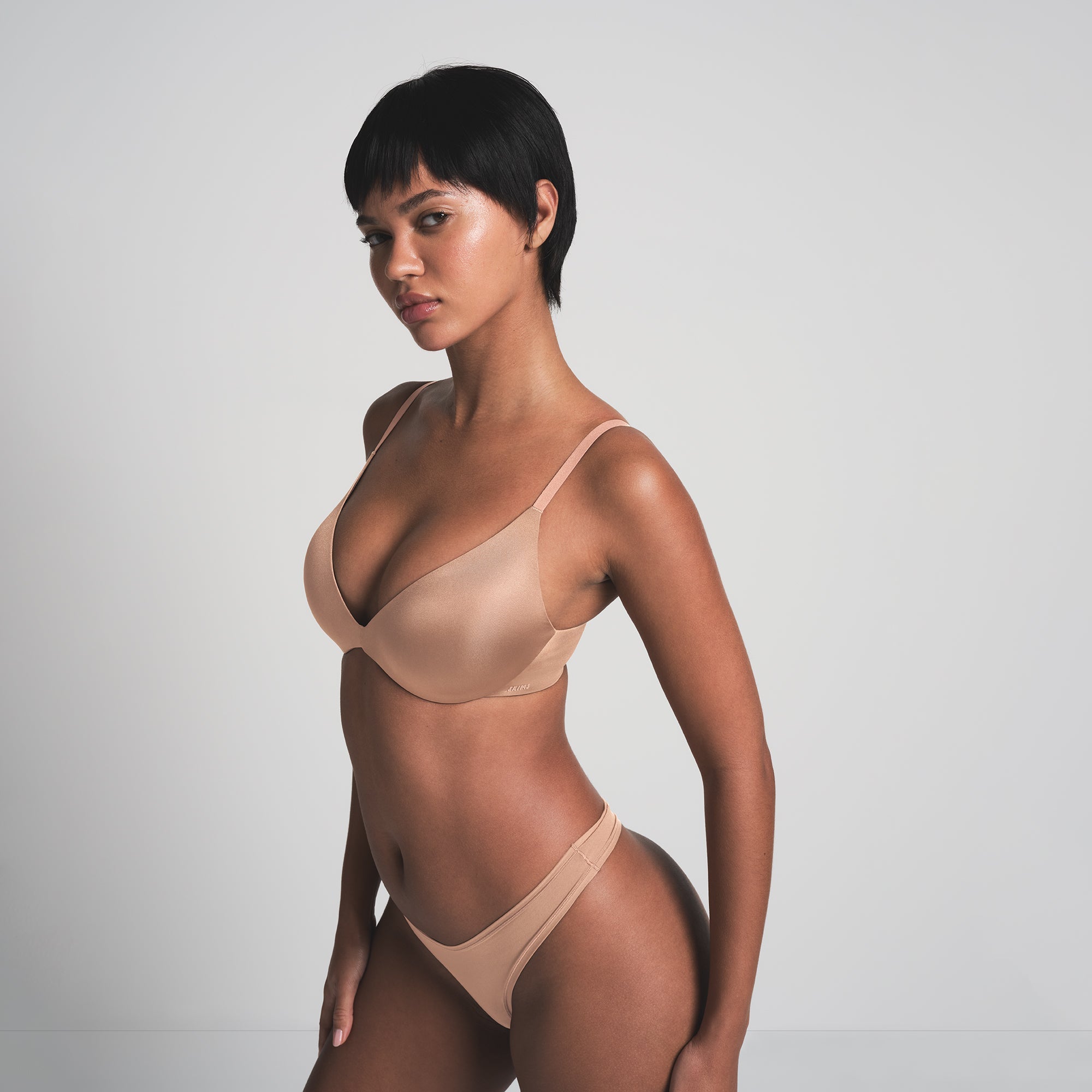 SKIMS WIRELESS FORM SUPER PUSH-UP BRA | SIENNA - Sneaker Türkiye