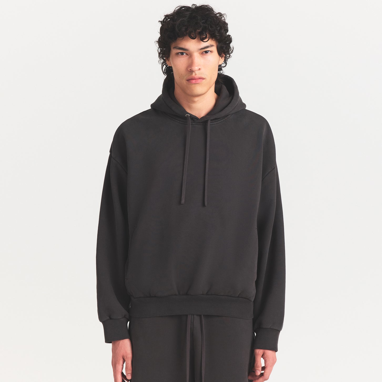 SKIMS HEAVYWEIGHT FLEECE MENS HOODIE | WASHED ONYX - Sneaker Türkiye