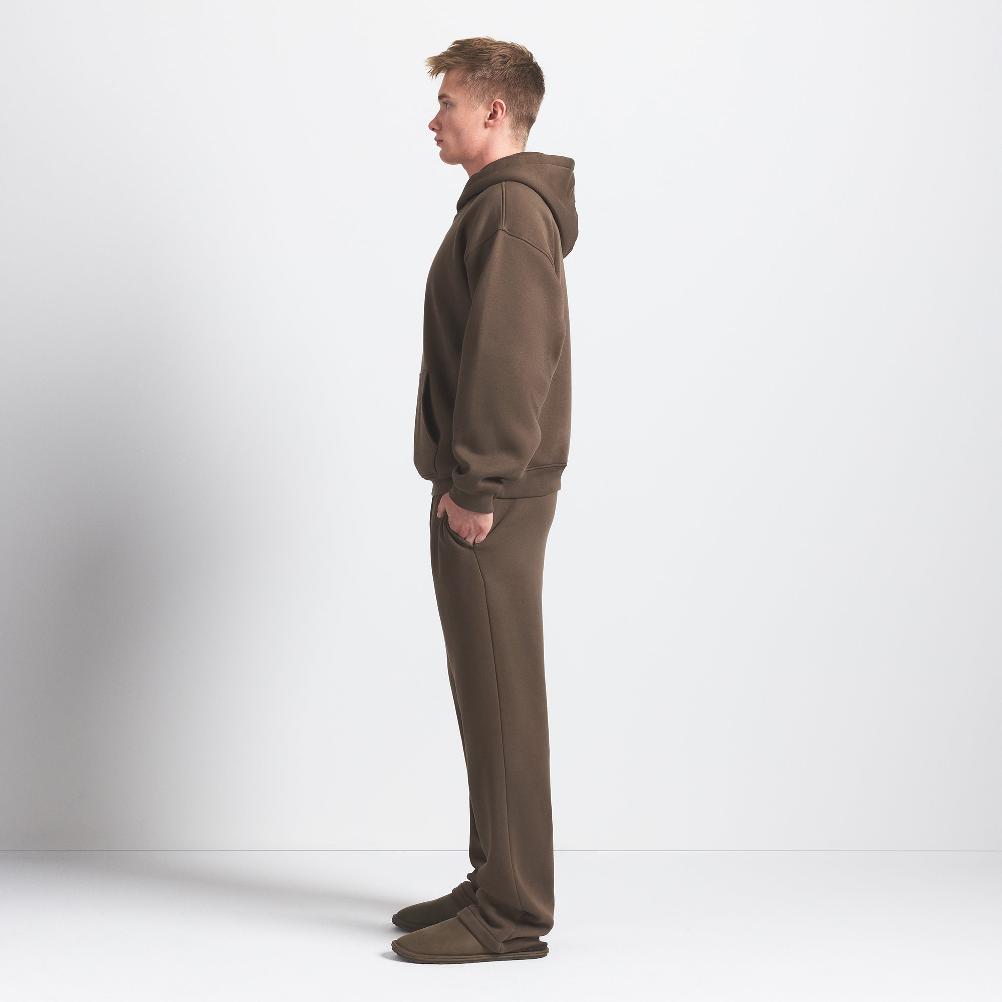 SKIMS FLEECE LOUNGE MENS RELAXED HOODIE | DRIFTWOOD - Sneaker Türkiye