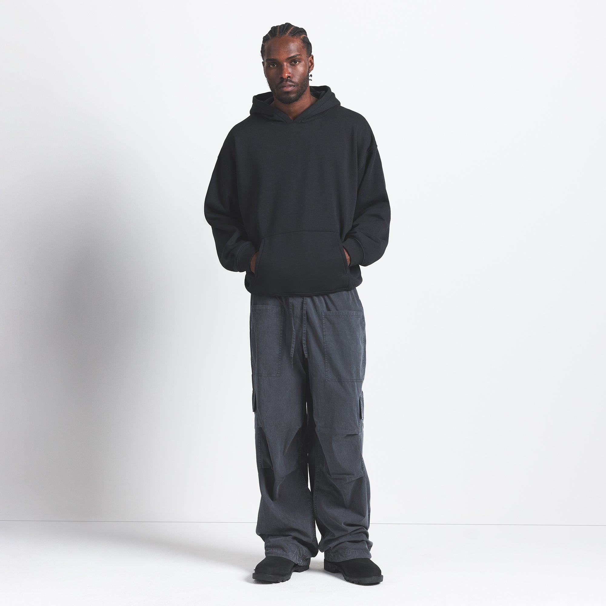 SKIMS FLEECE LOUNGE MENS RELAXED HOODIE | WASHED ONYX - Sneaker Türkiye